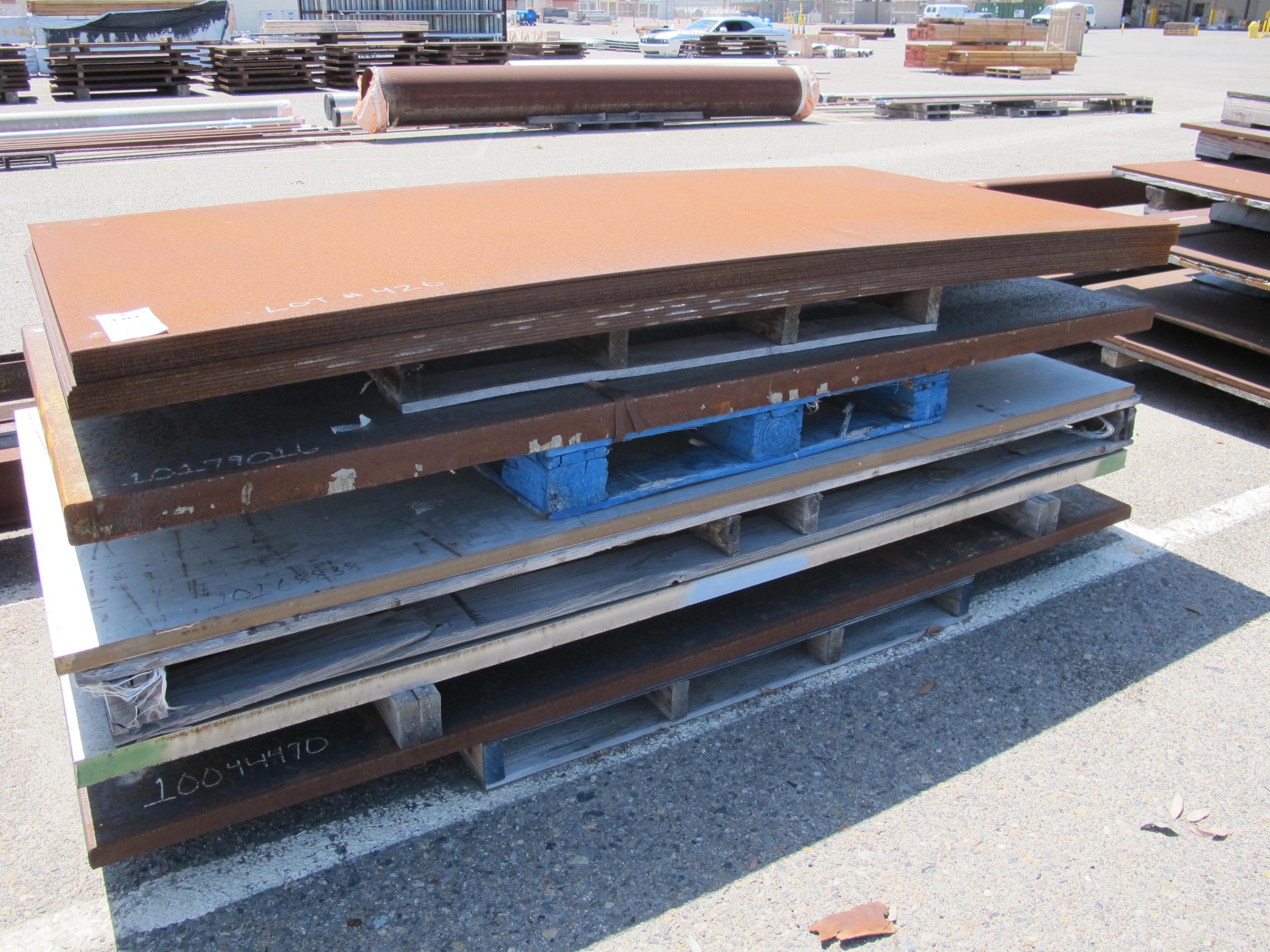 LOT ASSORTED METAL BIBS (W-46 YARD) LOADING & HANDLING FEE $350-