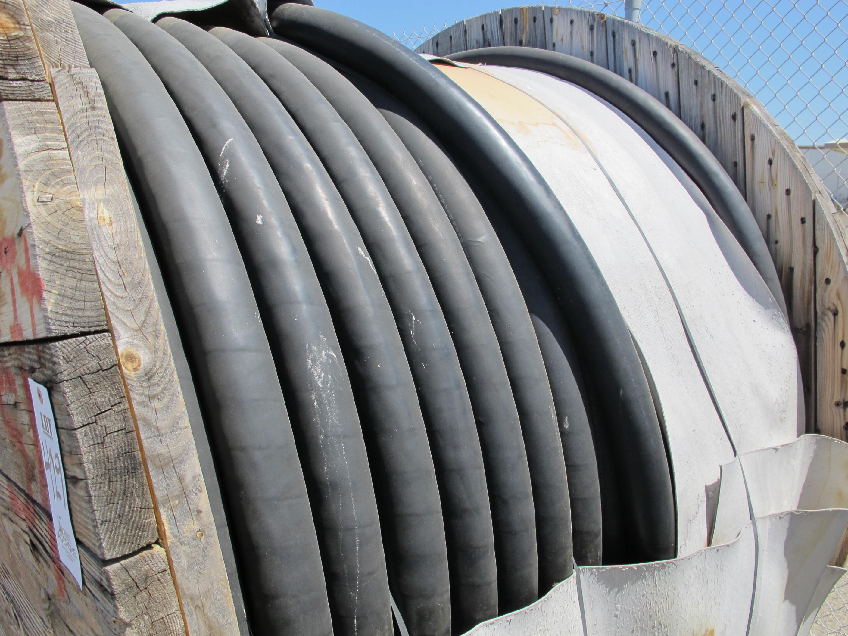 LOT (2) SPOOLS OF CONDUIT (W-46 YARD) LOADING & HANDLING FEE $75-