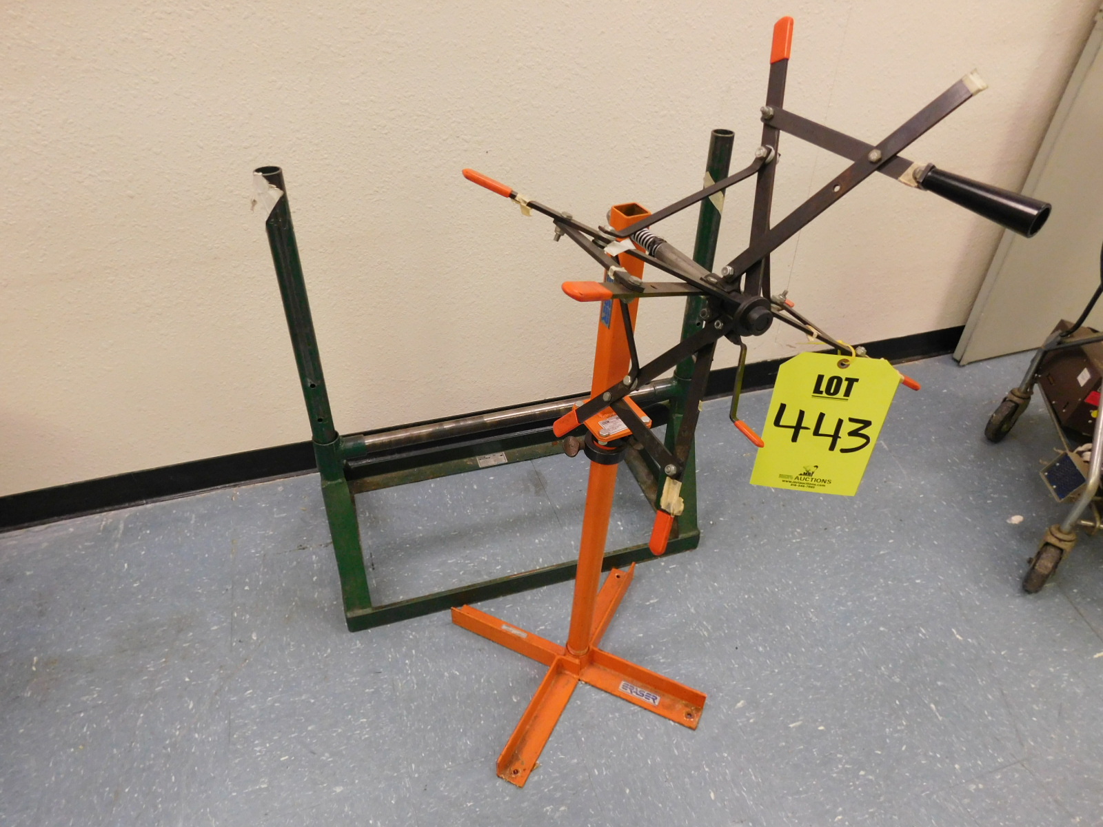 LOT OF ERASER ADJUSTABLE WIRE SPOOL RACK, & ERASER COLLAPSABLE WIRE REELER/DEREELER-443