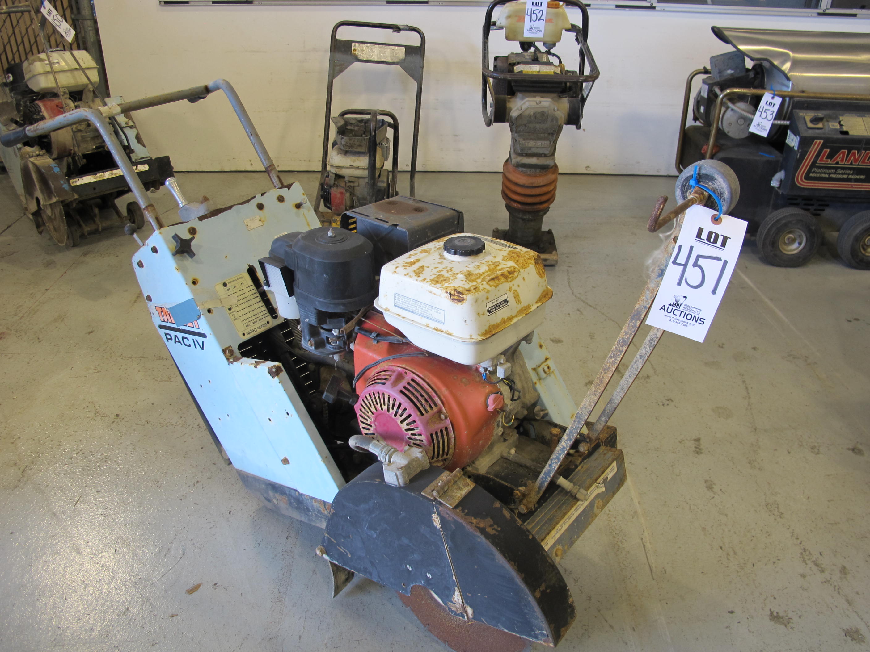 TARGET GASOLINE CONCRETE CUTTER SAW (G-49) LOADING & HANDLING FEE $15-