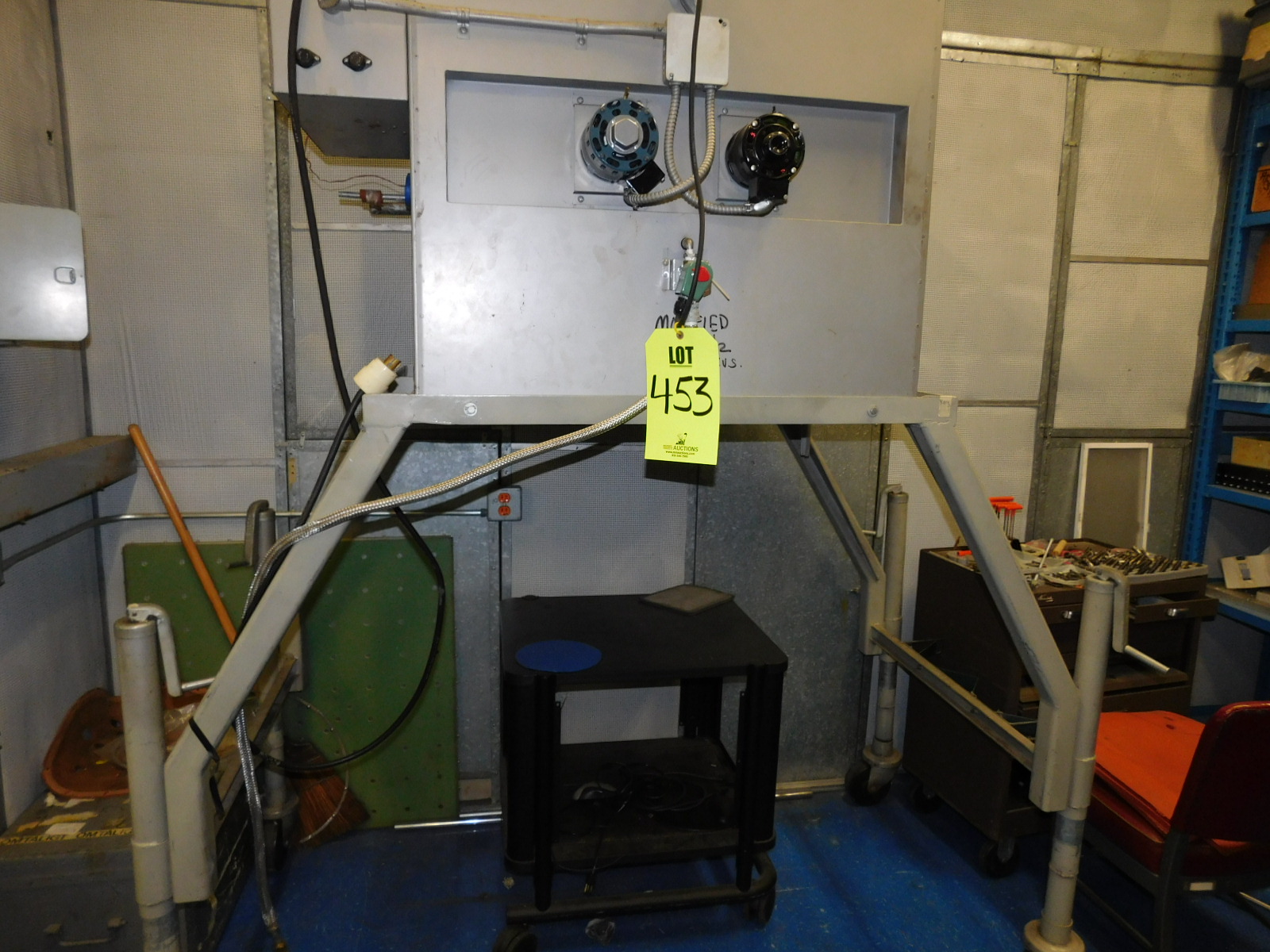 BEMCO ENVIRONMENTAL TEST CHAMBER, MODEL VLDF-100/600-8, S/N 2663-453