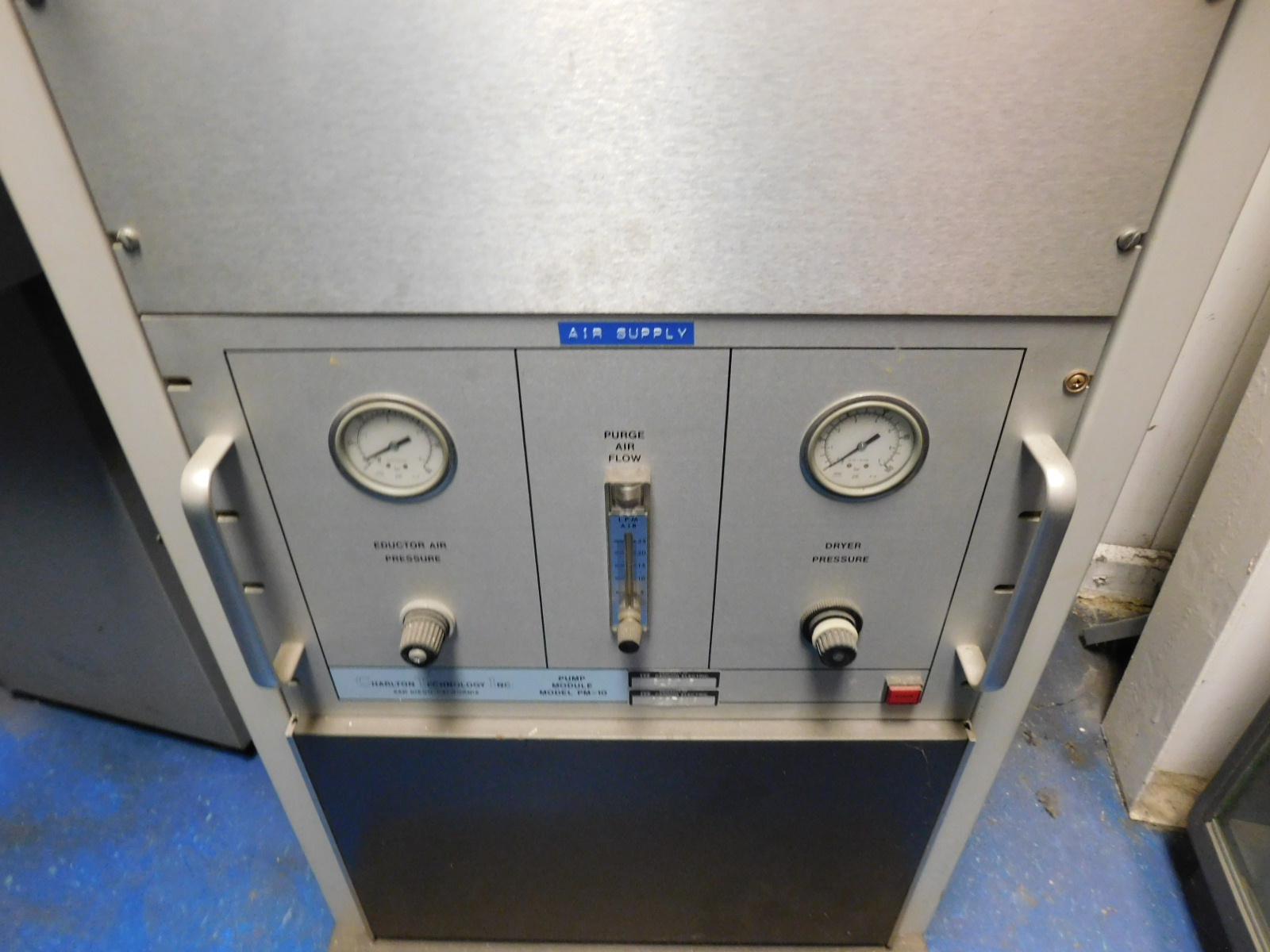 THERMOTRON ENVIRONMENTAL TEST CHAMBER, W/CONTROLLER/DATA RECORDER-455