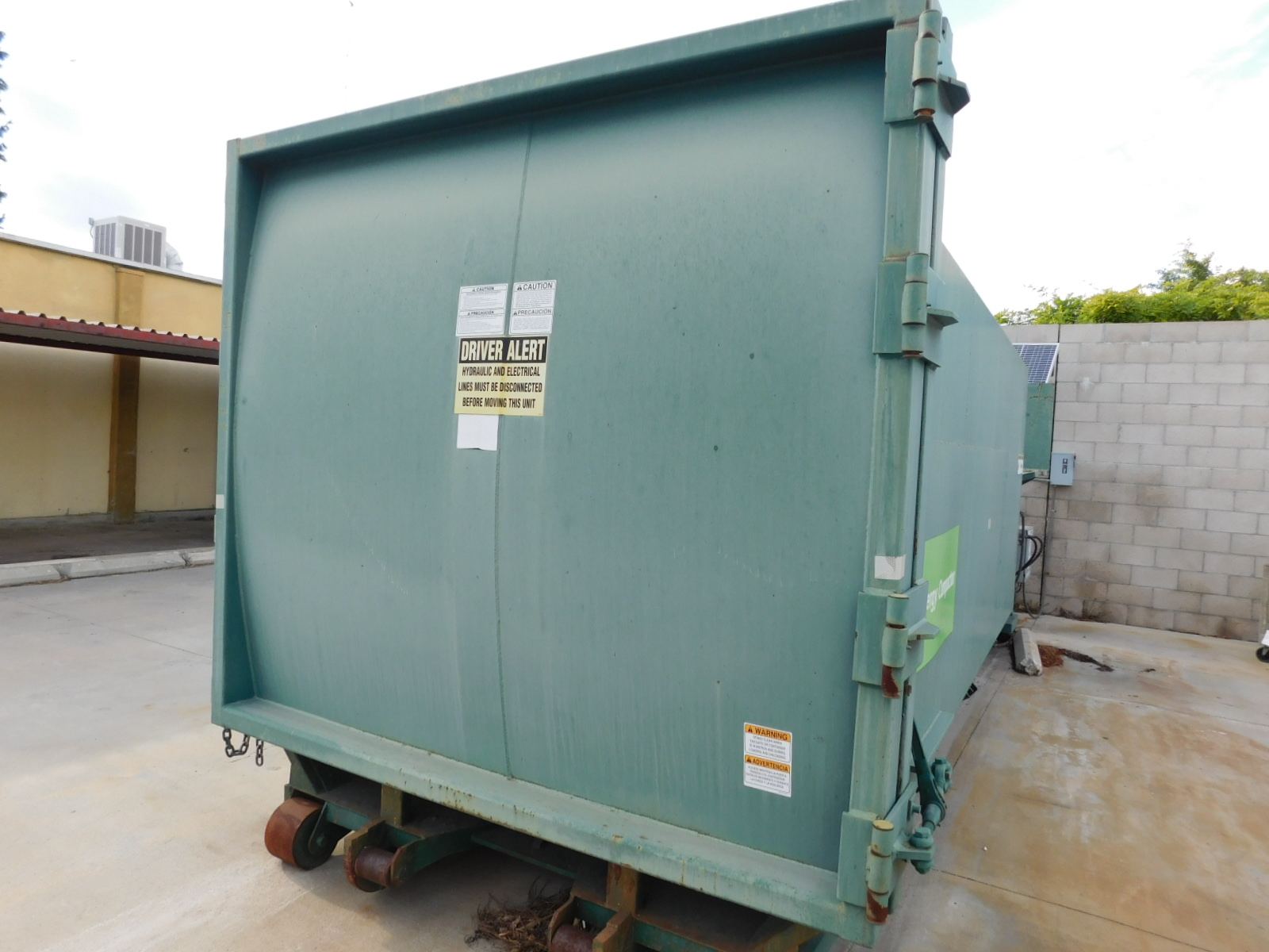 SMART ENERGY WASTE COMPACTOR & SOLAR ENERGY POWER UNIT, 20'X8'X106"-459