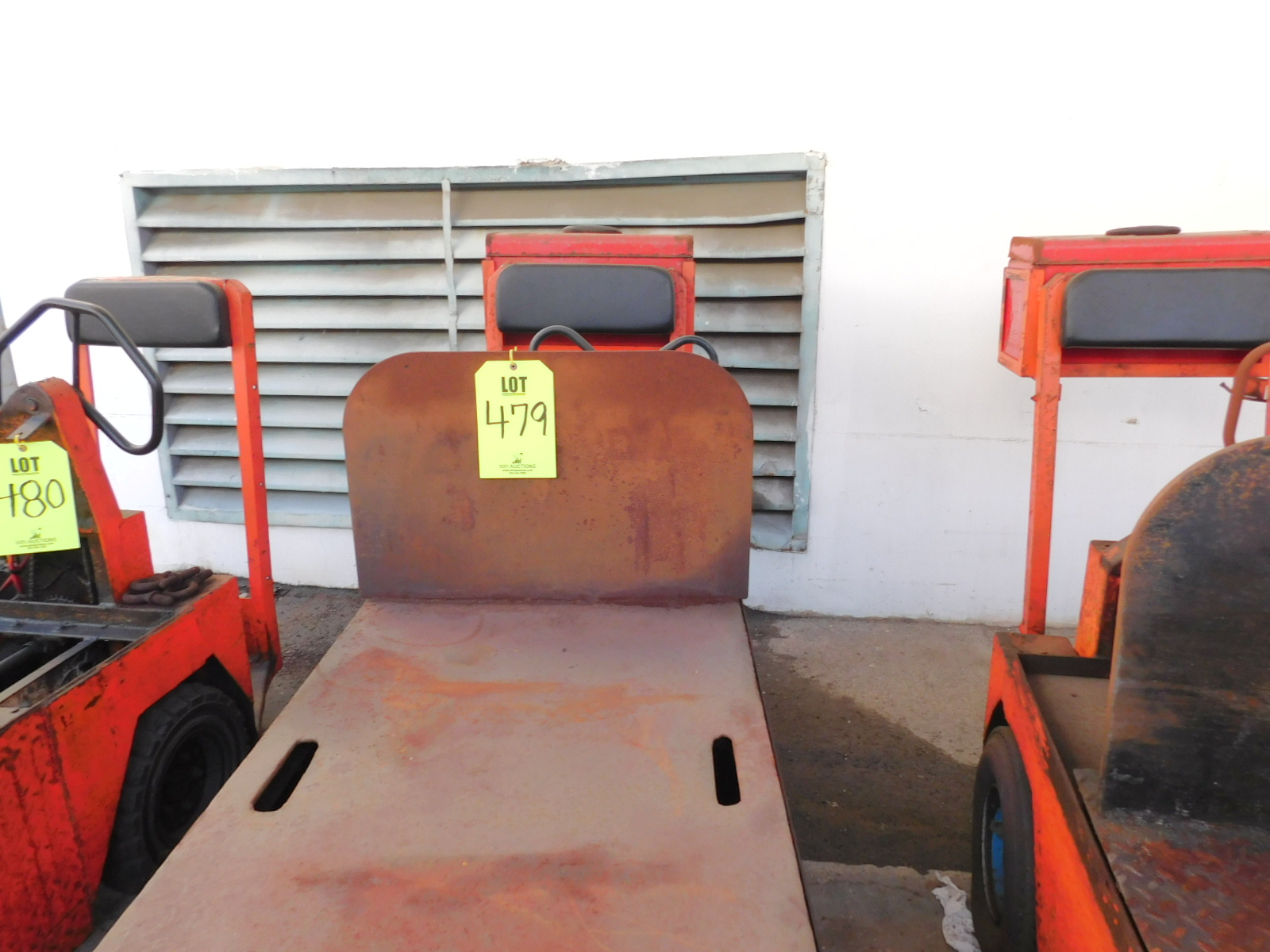 TAYLOR-DUNN MODEL 1159SC STAND UP ELECTRIC TRUCK, SOLID TIRES, S/N 32539-479