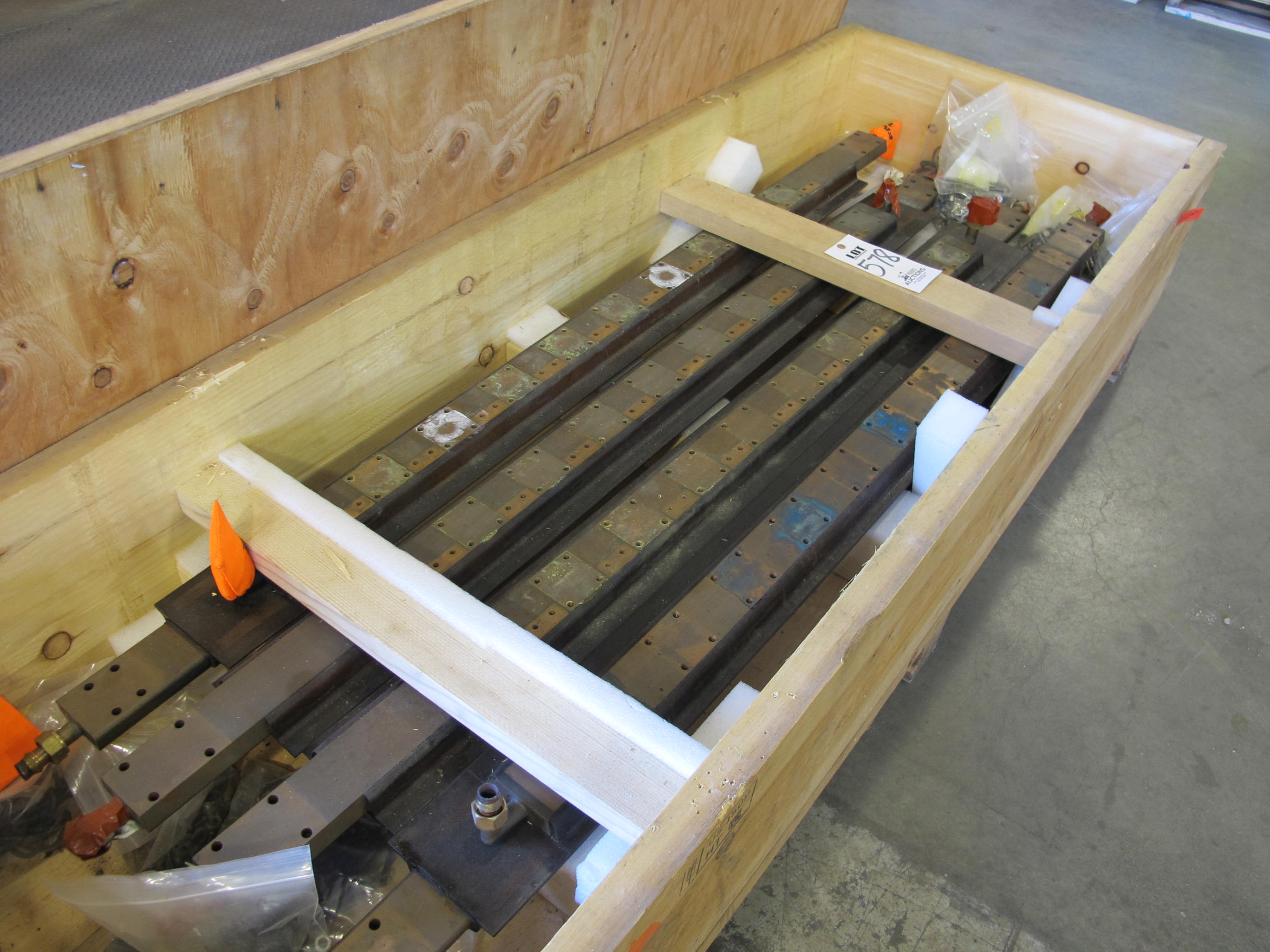 BUSS BARS (G-49) LOADING & HANDLING FEE $15-