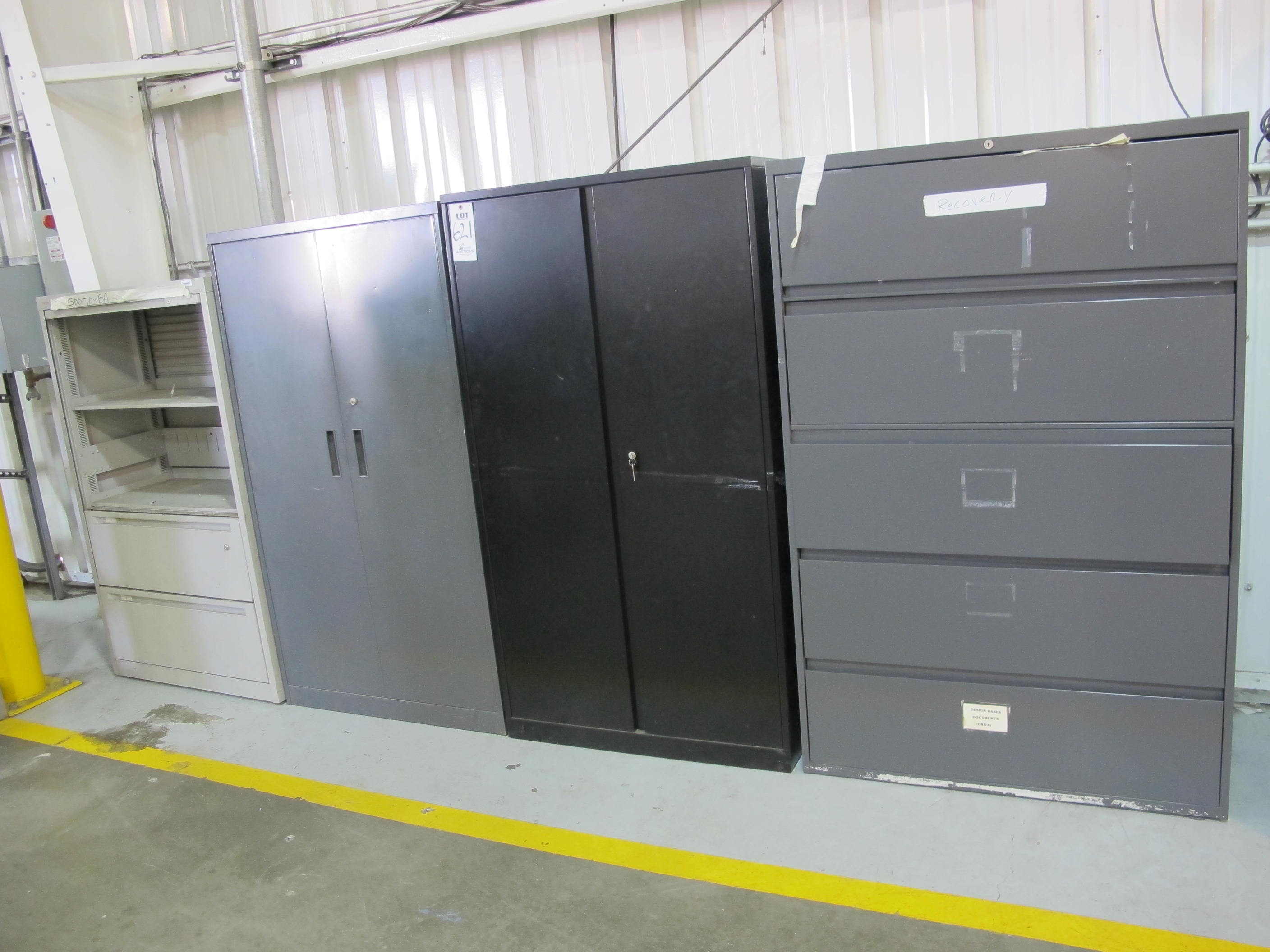 LOT (4) ASSORTED CABINETS (G-49) LOADING & HANDLING FEE $60-