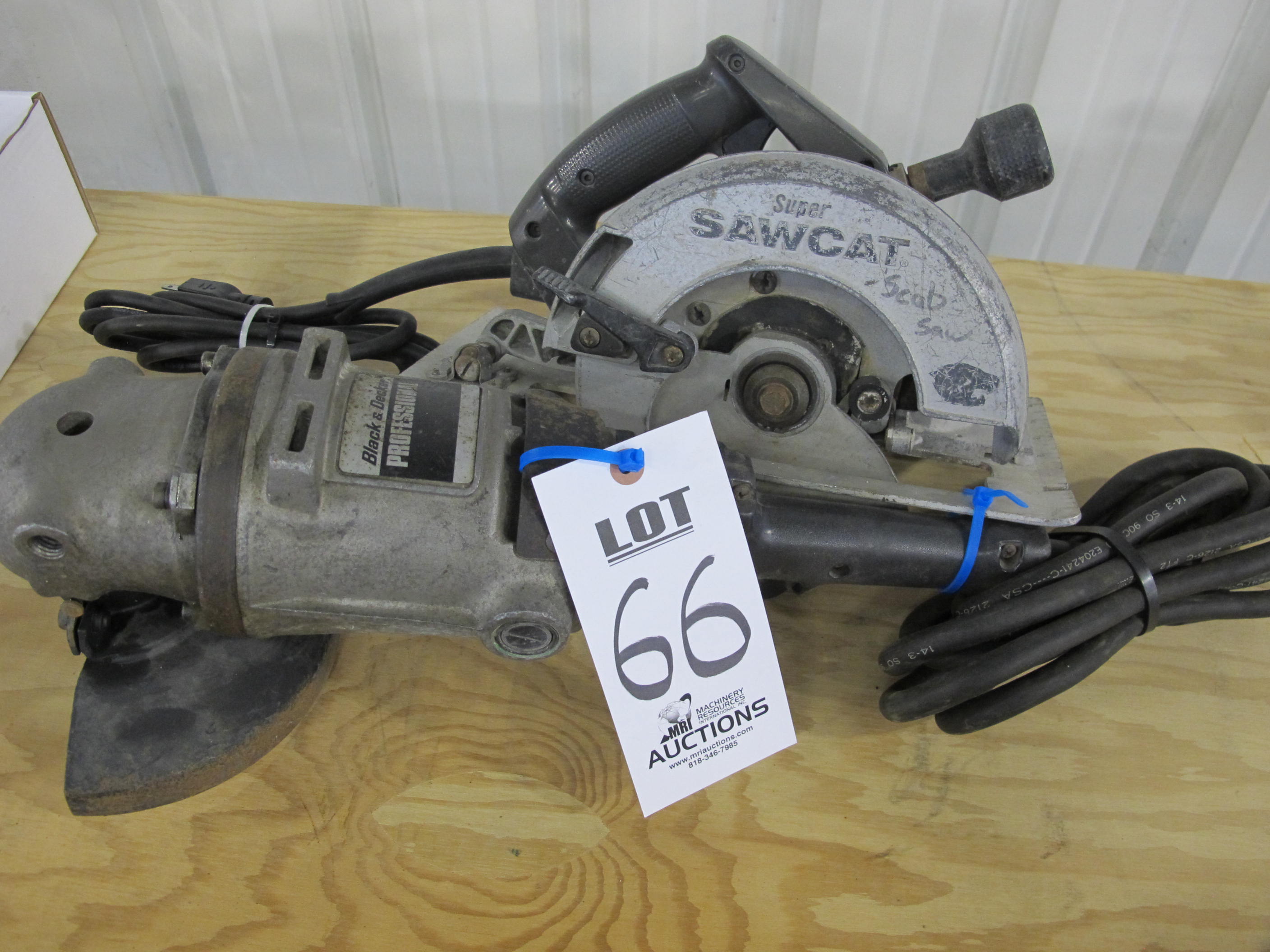 LOT (2) ASSORTED ELECTRIC HAND TOOLS (G-49) LOADING & HANDLING FEE $5-