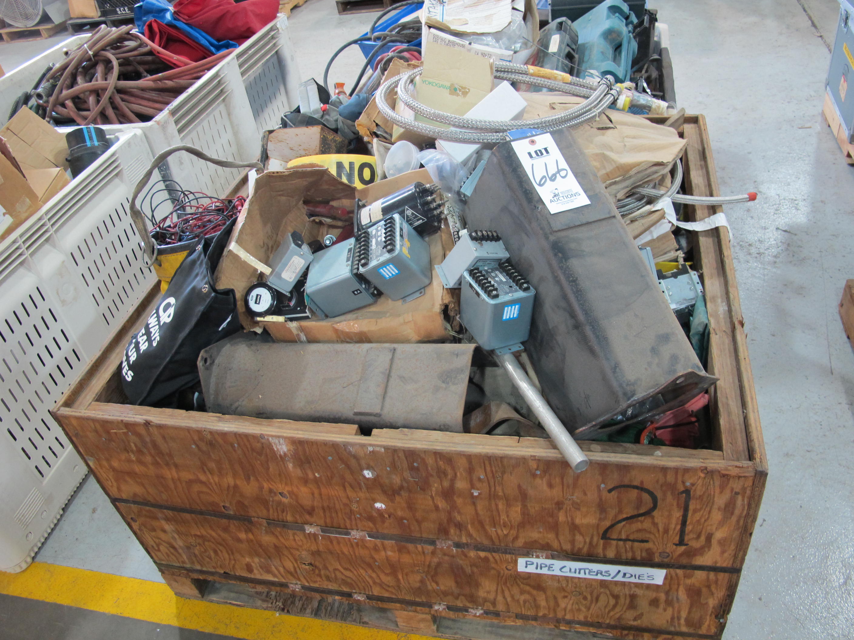 LOT (2) PALLETS ASSORTED HAND TOOLS & MISC. ELECTRICAL ITEMS (G-49) LOADING & HANDLING FEE $30-