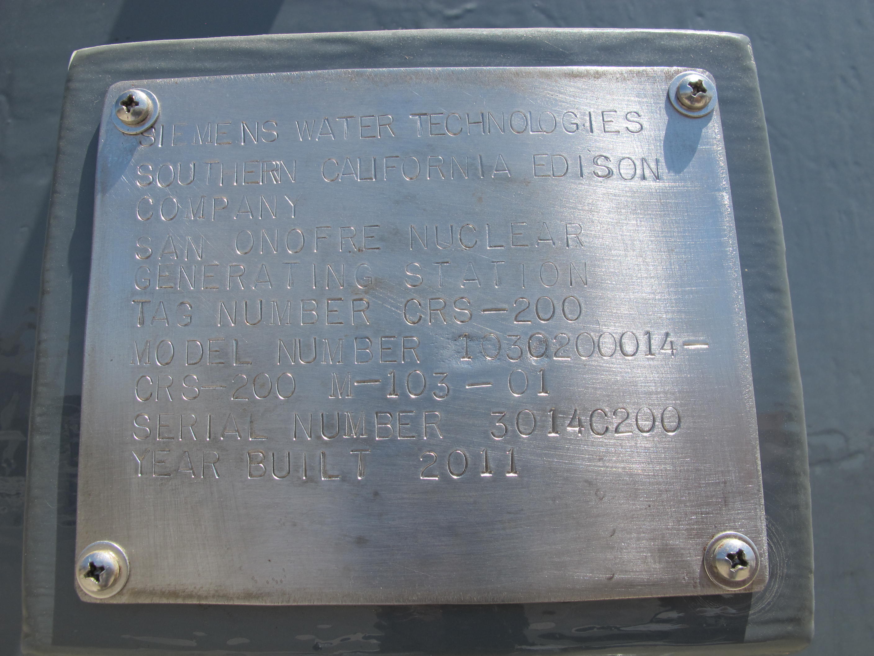 SIEMENS WATER TECHNOLOGIES MODEL 103020014 WATER TANK, LINED VESSEL, S/N 3014A100, MFG 8/2011 (G-49 OUTSIDE) LOADING & HANDLING FEE $250-