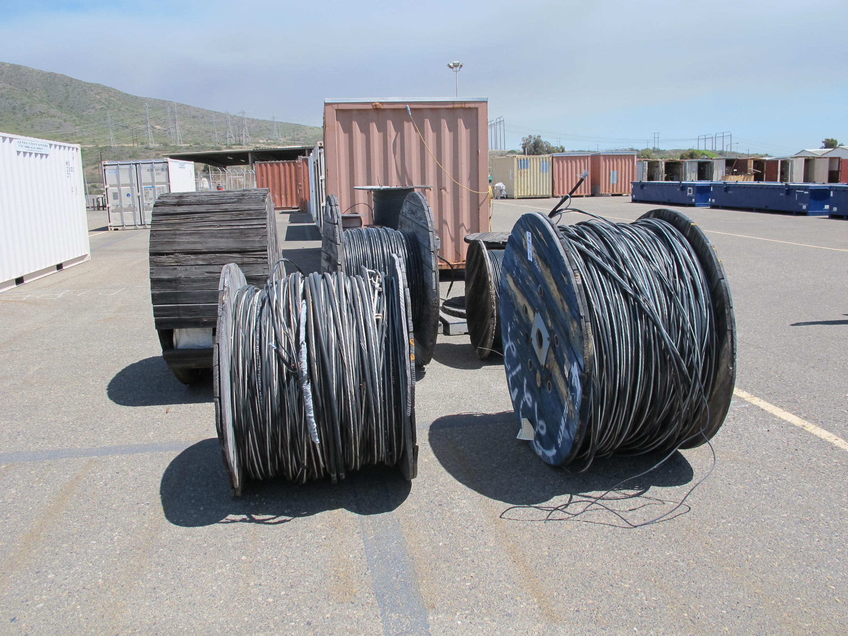 CEDM TRANSFER BOX , 56" X 20' X 40" X 4,170 LBS (G-49 YARD) LOADING & HANDLING FEE $100-