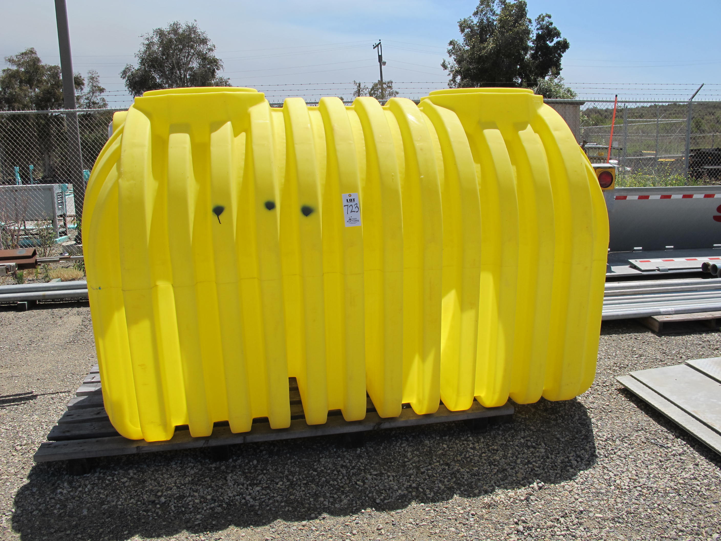 ATI ALUMINUM FREESTANDING BOOM (G-49 YARD) LOADING & HANDLING FEE $250-