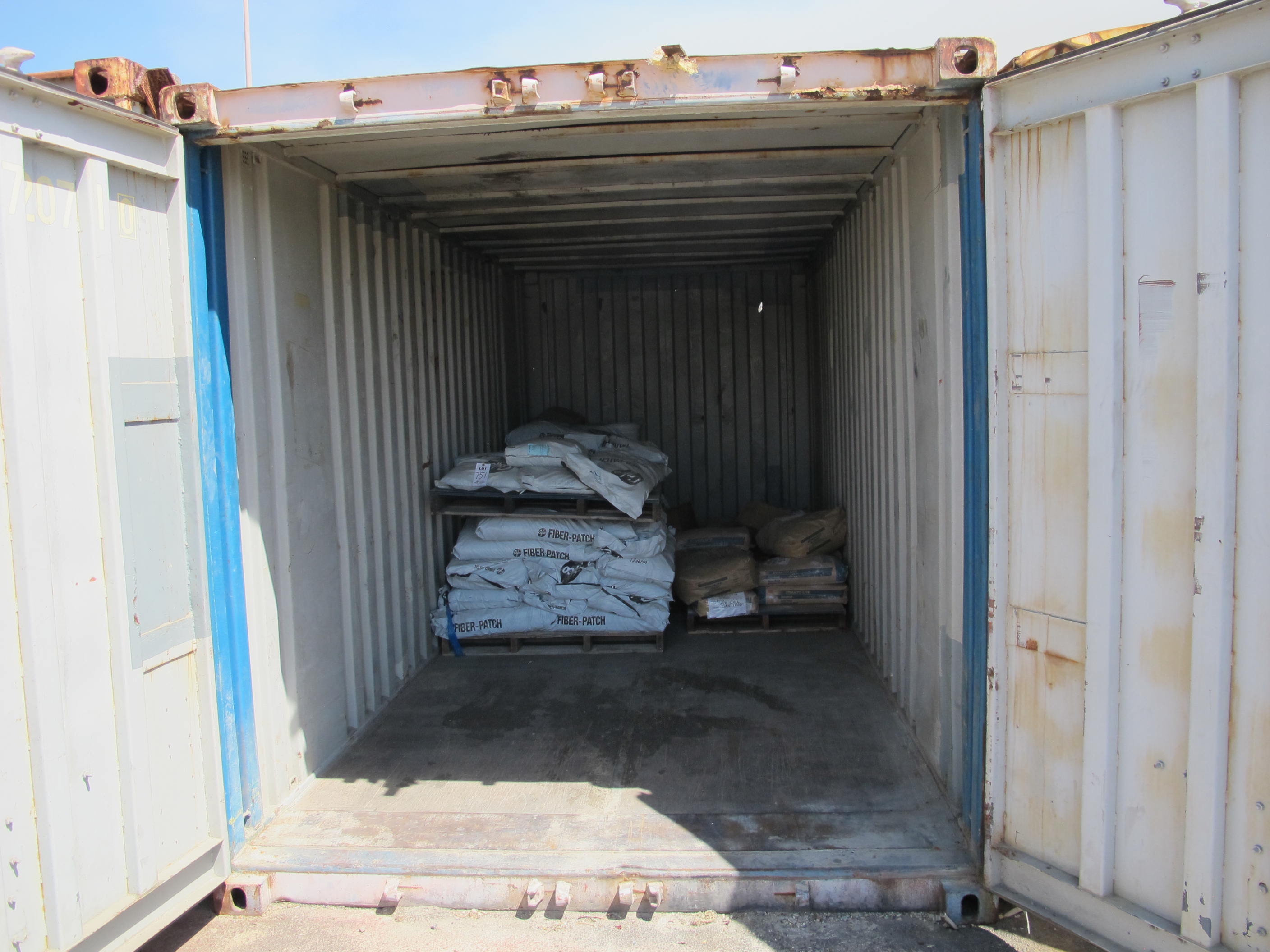 8' X 8' X 20' STORAGE CONTAINER W/ CONTENTS (G-49 YARD) LOADING & HANDLING FEE $175-