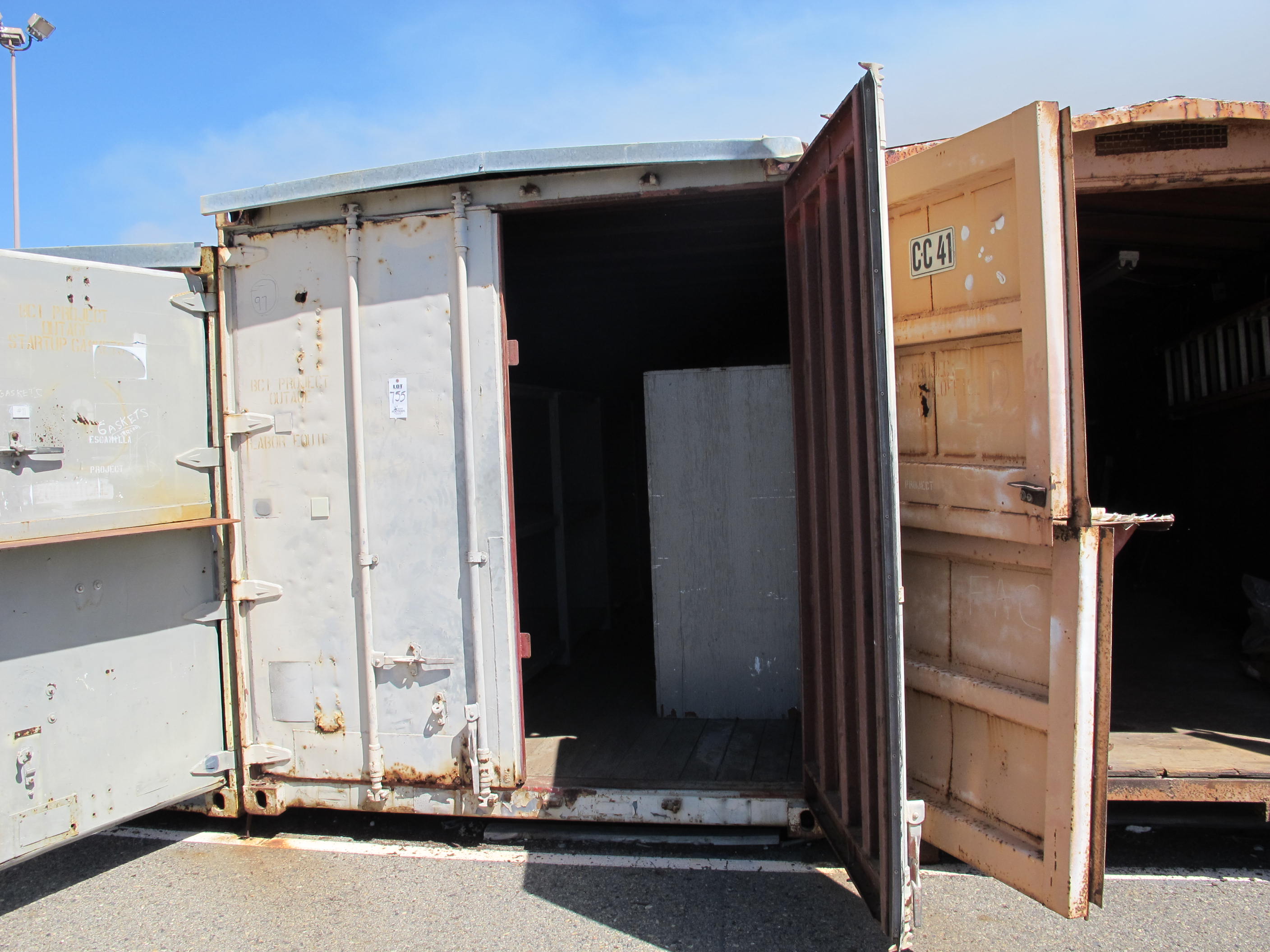 8' X 8' X 22' STORAGE CONTAINER W/ CONTENTS (G-49 YARD) LOADING & HANDLING FEE $175-