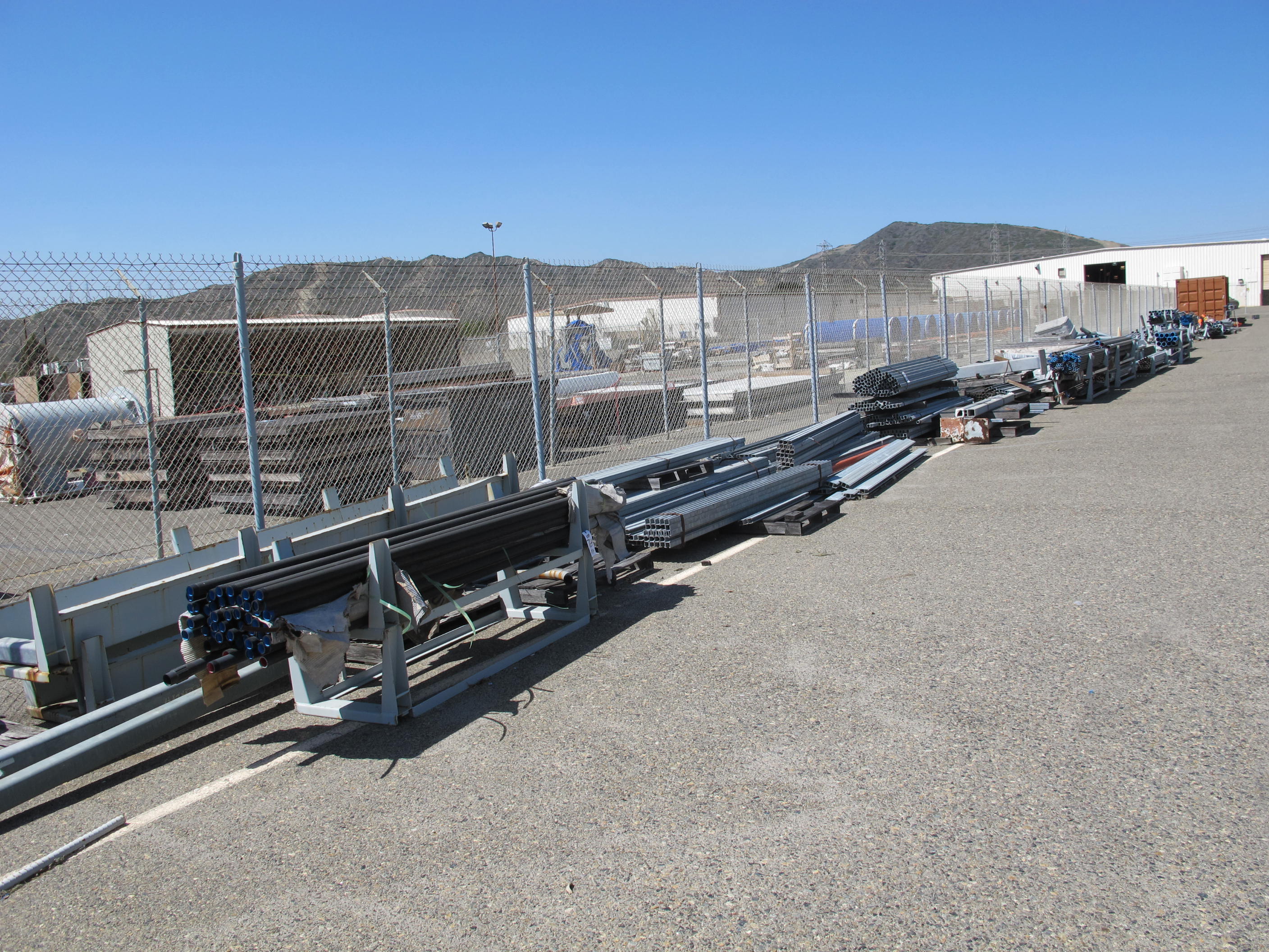 8' X 8' X 20' STORAGE CONTAINER W/ CONTENTS (G-49 YARD) LOADING & HANDLING FEE $175-