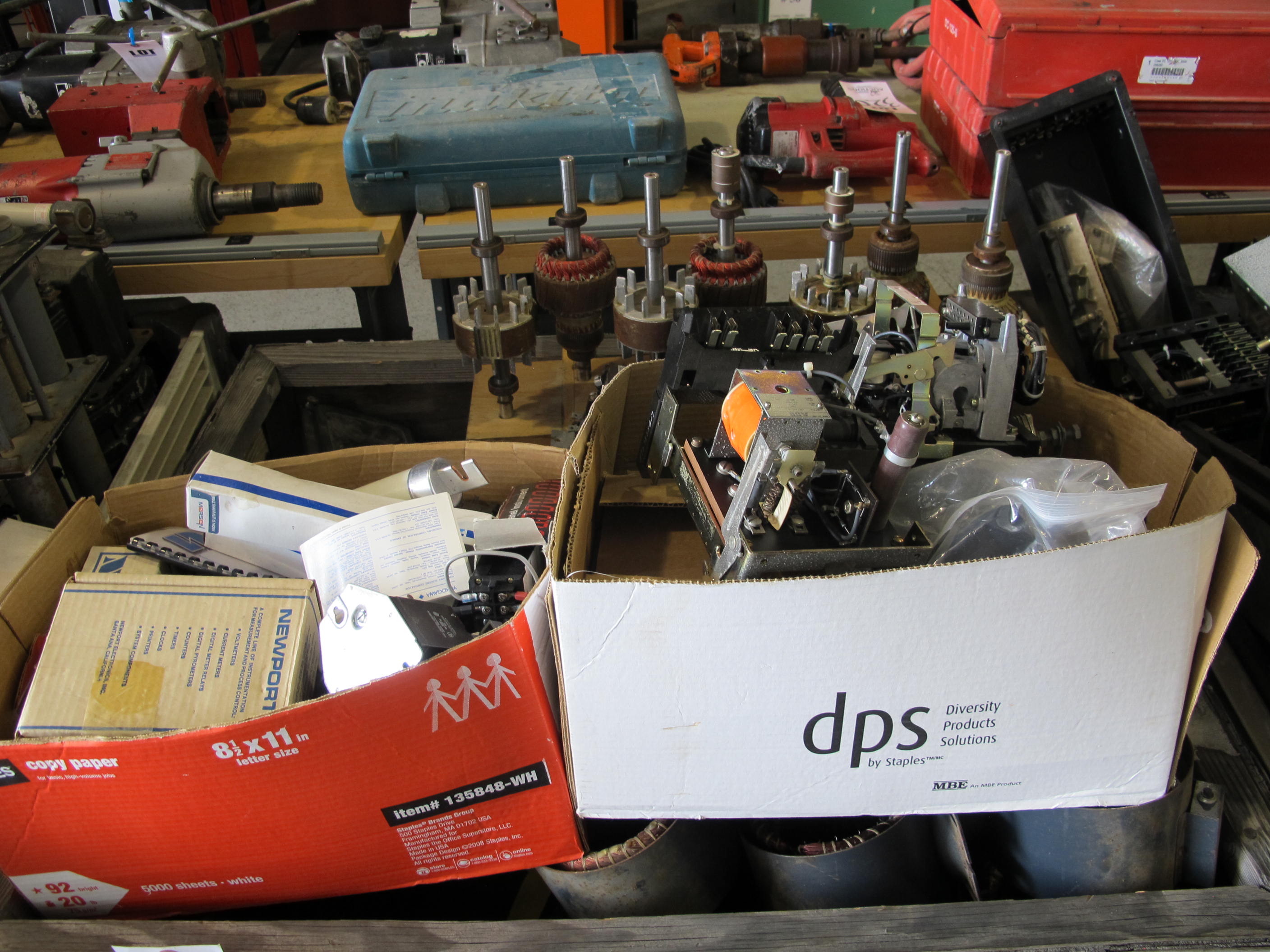 8' X 4' X 3/4" WELDING TABLE (G-49) LOADING & HANDLING FEE $25-