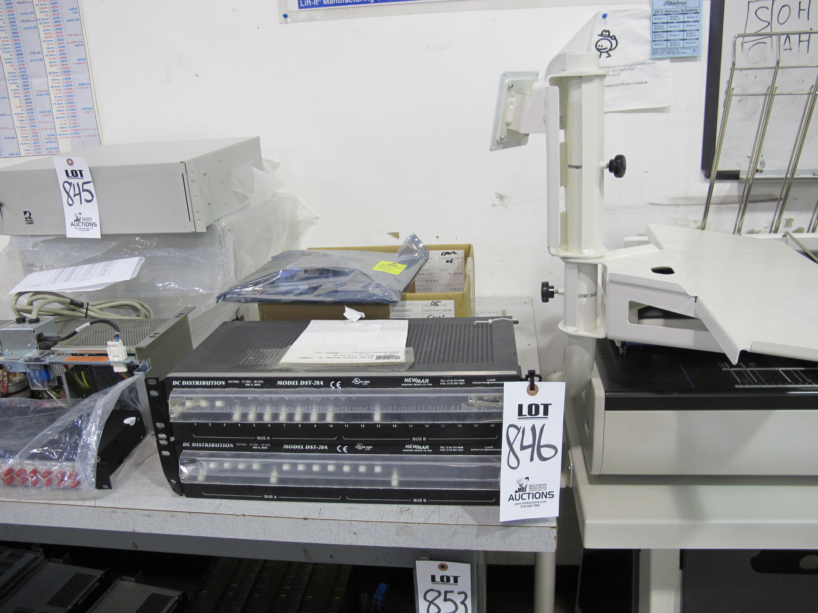 LOT (5) BOGEN COMMUNICATIONS, INC. MODEL MT250D POWER AMPLIFIER W/ BATTERY BACKUP CAPABILITY (G-49) LOADING & HANDLING FEE $5-