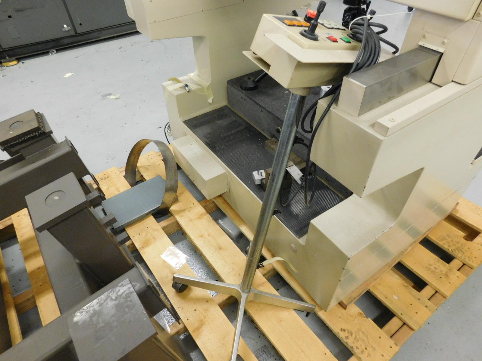 MITUTOYO FN 704 COORDINATE MEASURING MACHINE, W/GRANITE SURFACE PLATE-85