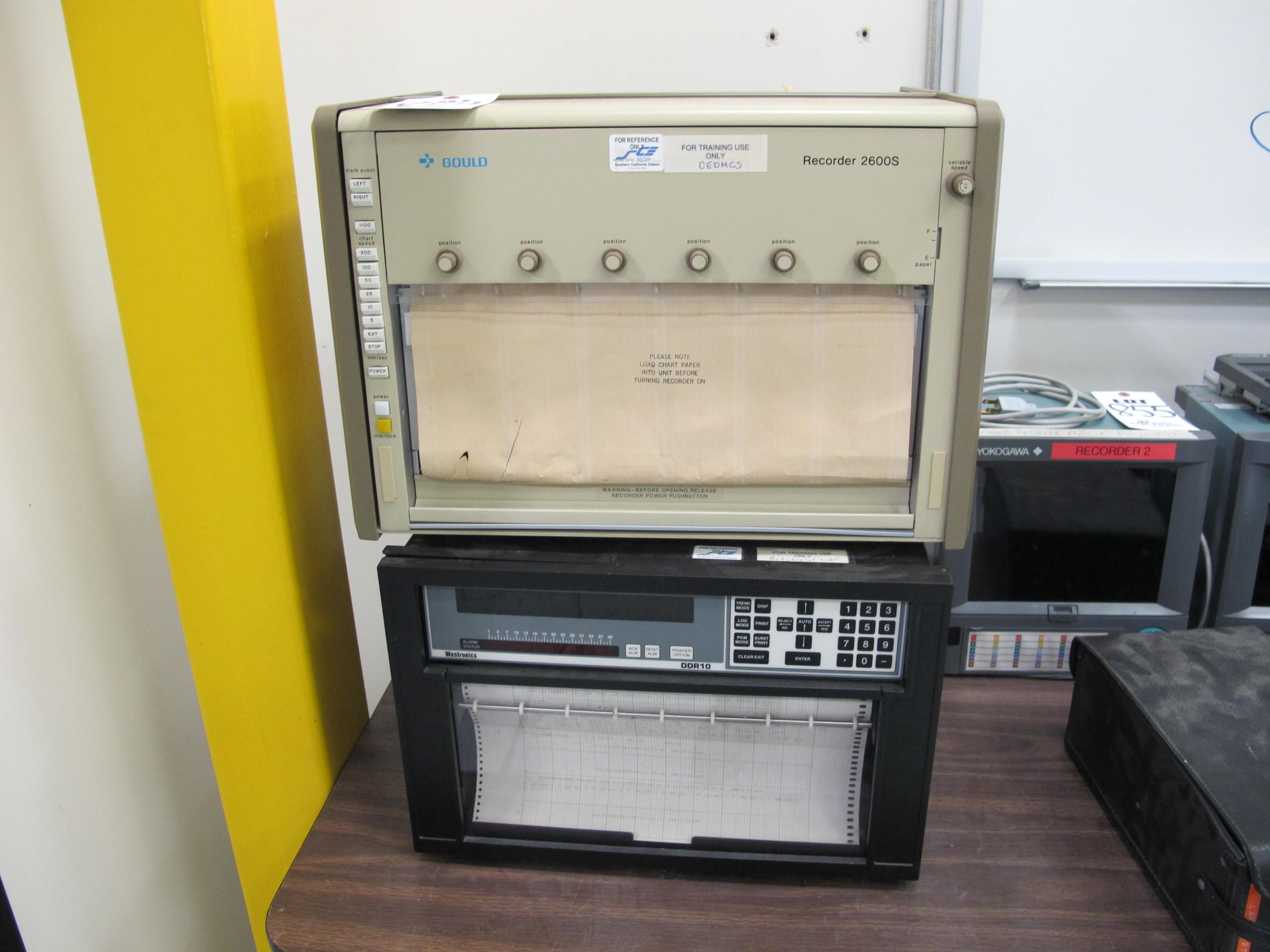 LOT (7) COYOTE AXCESS SOLUTIONS RACK MOUNT CABINETS (G-49) LOADING & HANDLING FEE $5-