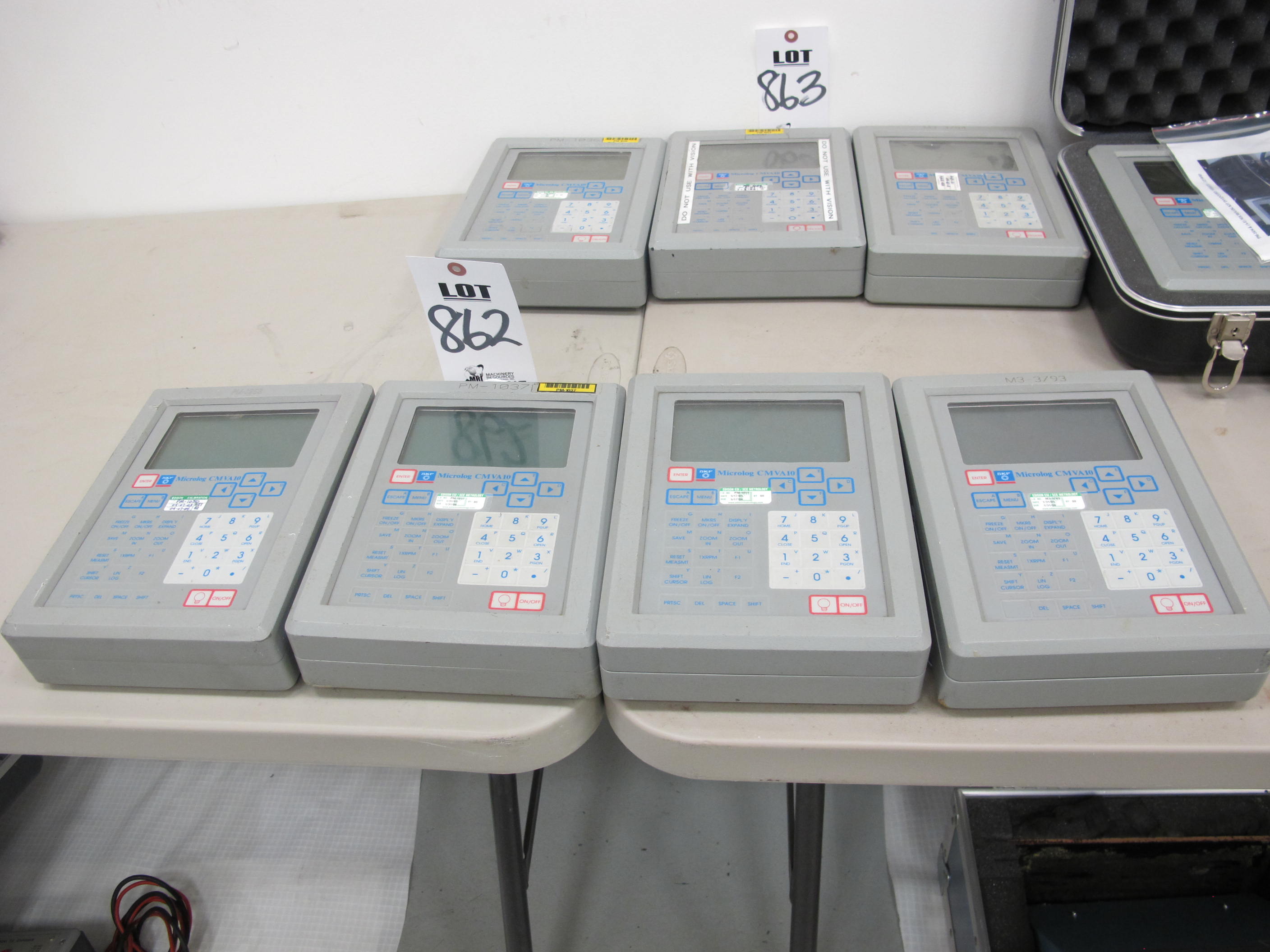 LOT ASSORTED SCREENS (G-49) LOADING & HANDLING FEE $5-