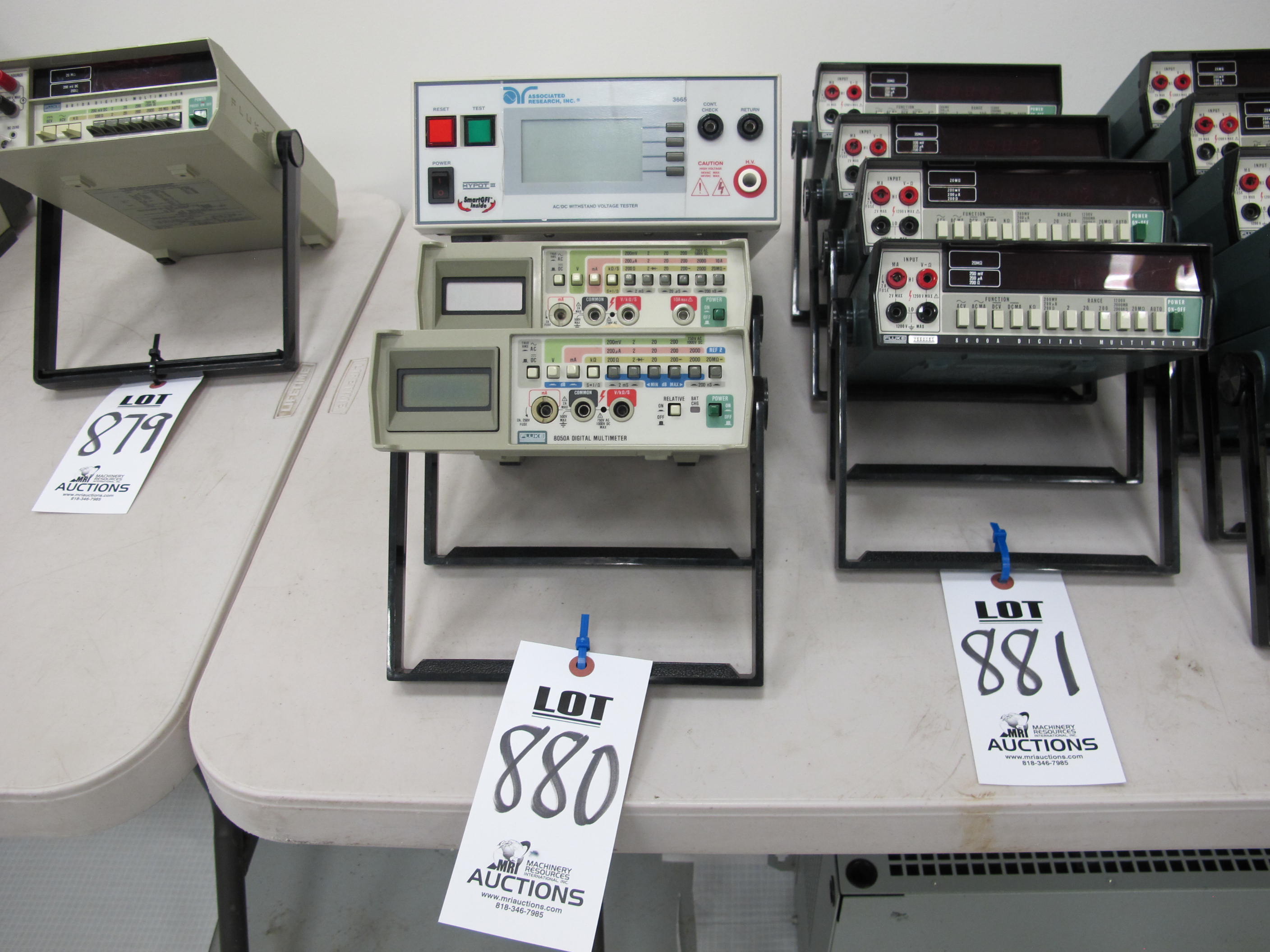 LOT (2) FLUKE MODEL 8505A DIGITAL MULTIMETERS (G-49) LOADING & HANDLING FEE $5-