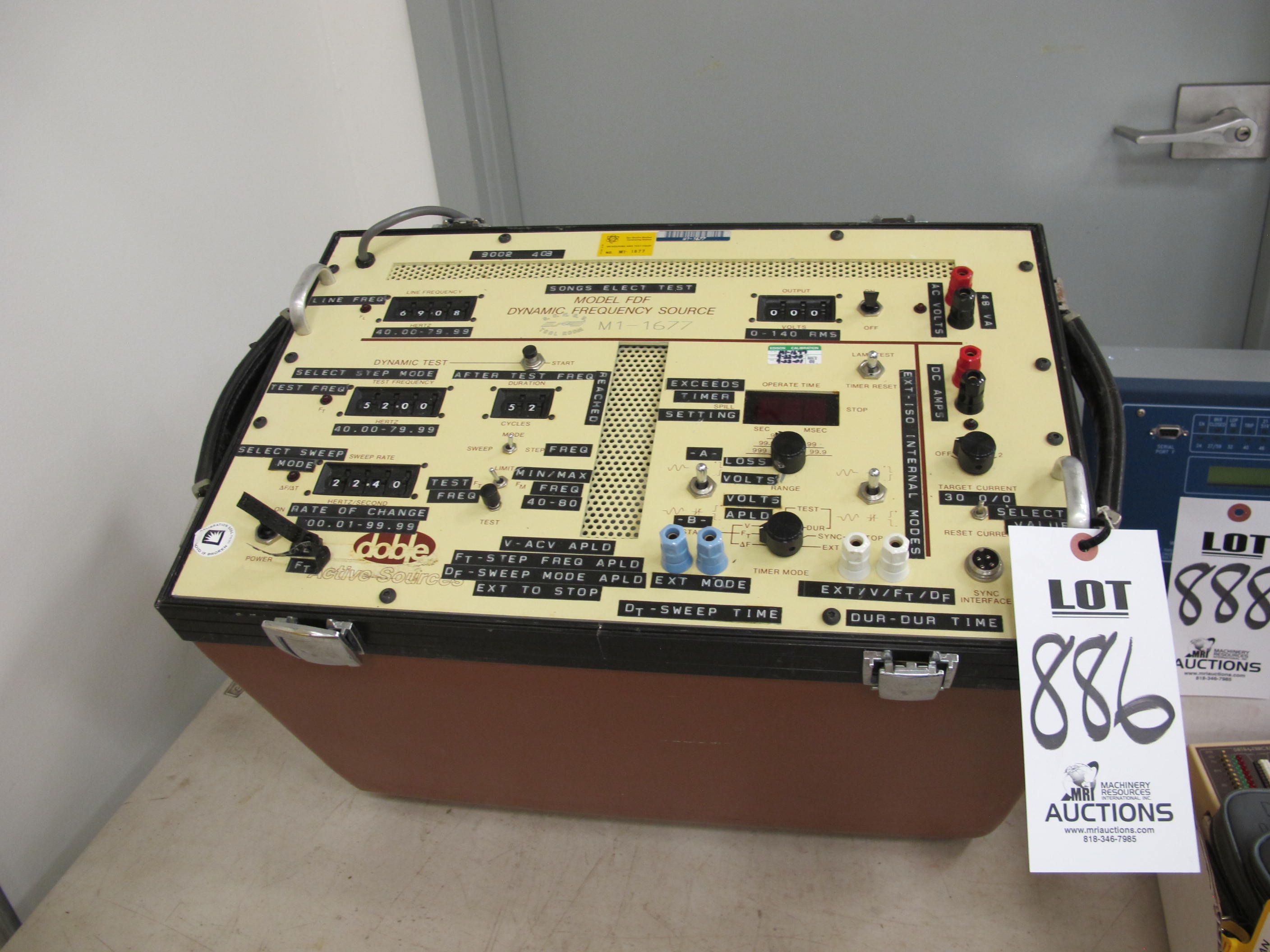 LOT (4) ASSORTED FLUKE DIGITAL MULTIMETERS & MULTI-COUNTERS (G-49) LOADING & HANDLING FEE $5-