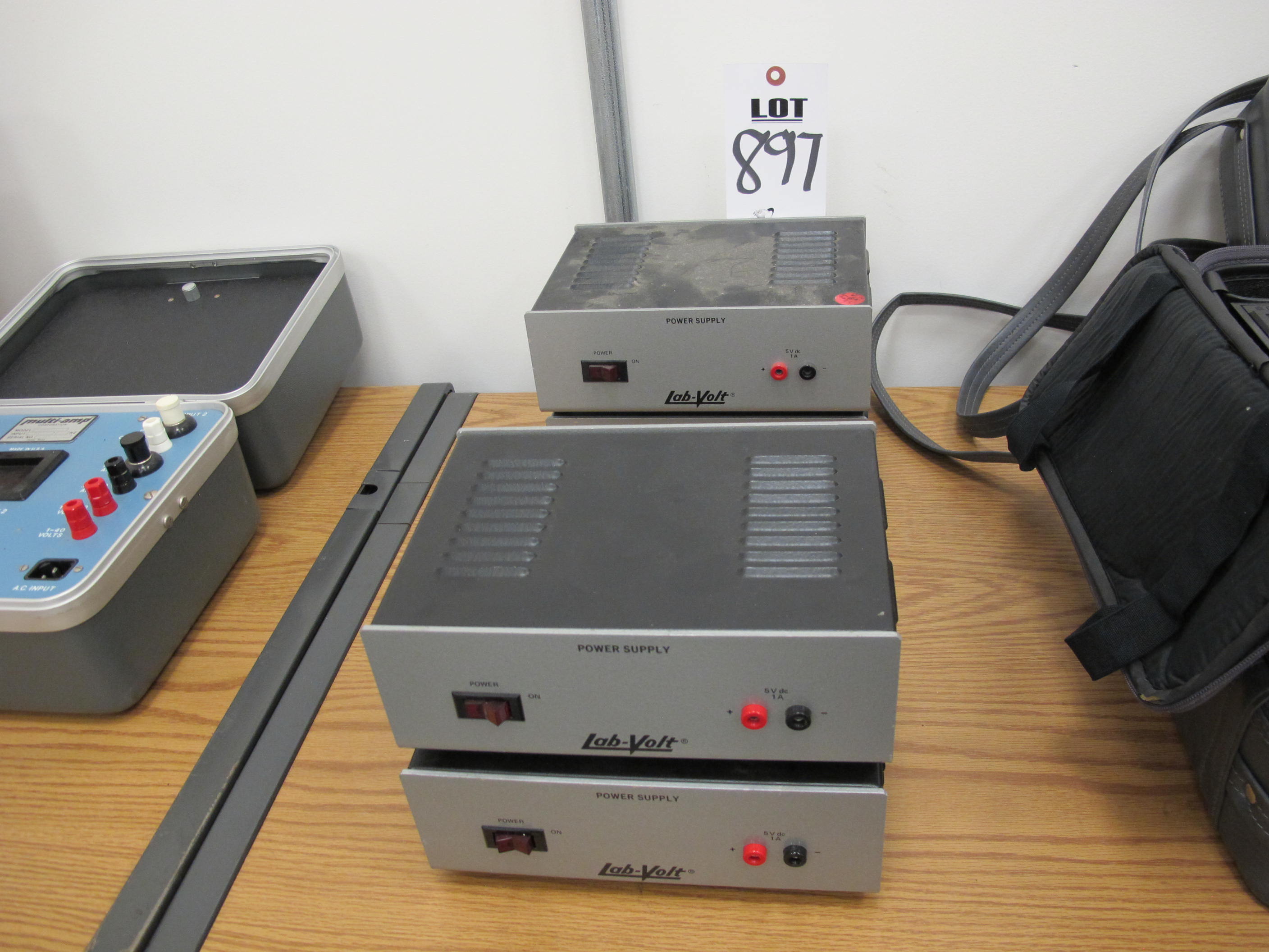 LOT (2) PORTACOUNT PLUS TESTING UNITS (G-49) LOADING & HANDLING FEE $5-