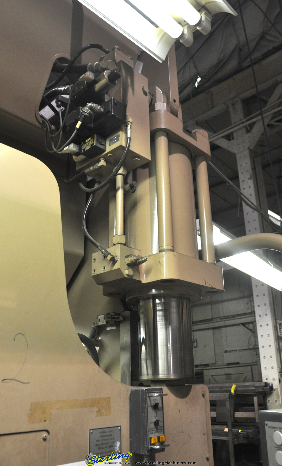 175 Ton x 12' Used Cincinnati 5 Axis Form Master II CNC Hydraulic Press Brake With (Extended Stroke), Mdl. 175-FMII, Cincinnati Formaster II 5 Axis CNC Control, Programmable Forming & Tonnage, Extra Stroke & Shut Height, Bed Compensation Package, Dua-35