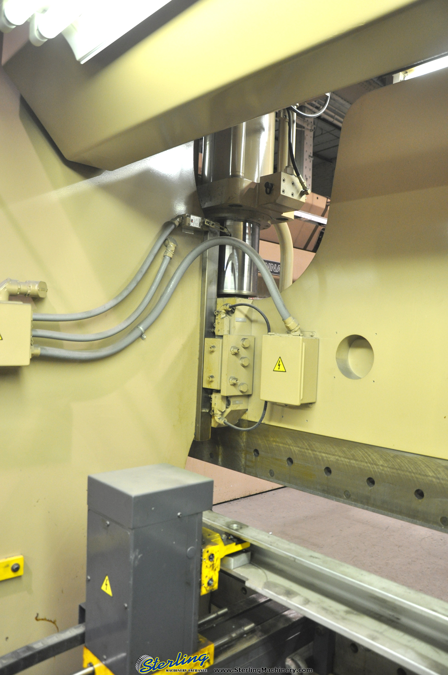 175 Ton x 12' Used Cincinnati 5 Axis Form Master II CNC Hydraulic Press Brake With (Extended Stroke), Mdl. 175-FMII, Cincinnati Formaster II 5 Axis CNC Control, Programmable Forming & Tonnage, Extra Stroke & Shut Height, Bed Compensation Package, Dua-35