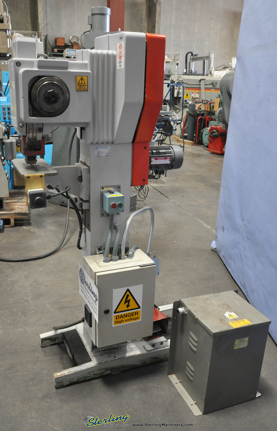 Used B & TR Rivet Machine, Mdl. HS20, Dual Palm Control, Foot Pedal, Hopper and Feeder-62