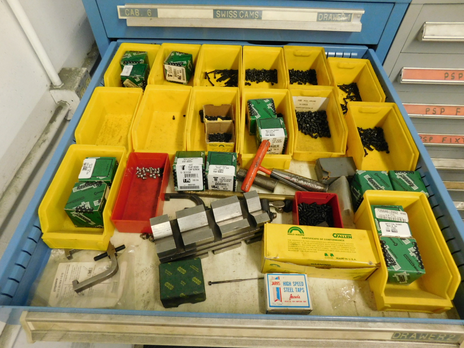 LYON 13 DRAWER TOOL/PARTS CABINET, 30"X28"X59" W/CONTENTS-91