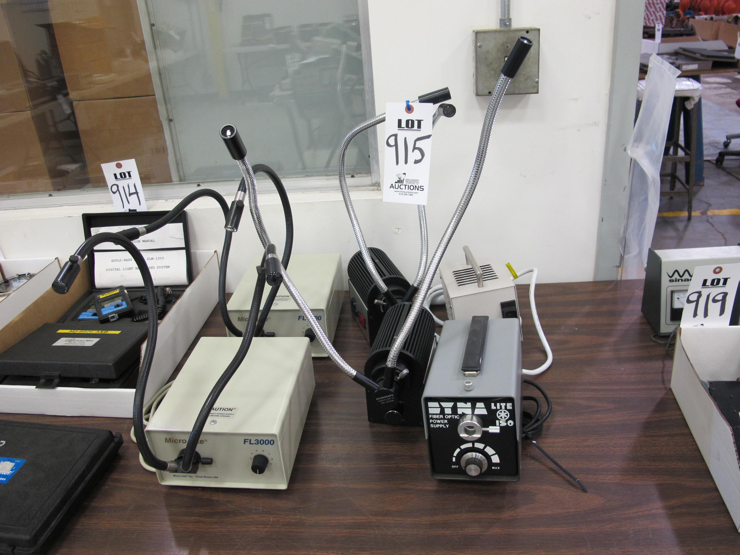 LOT ASSORTED AIR REGULATORS & RADIOMETER (G-49) LOADING & HANDLING FEE $5-