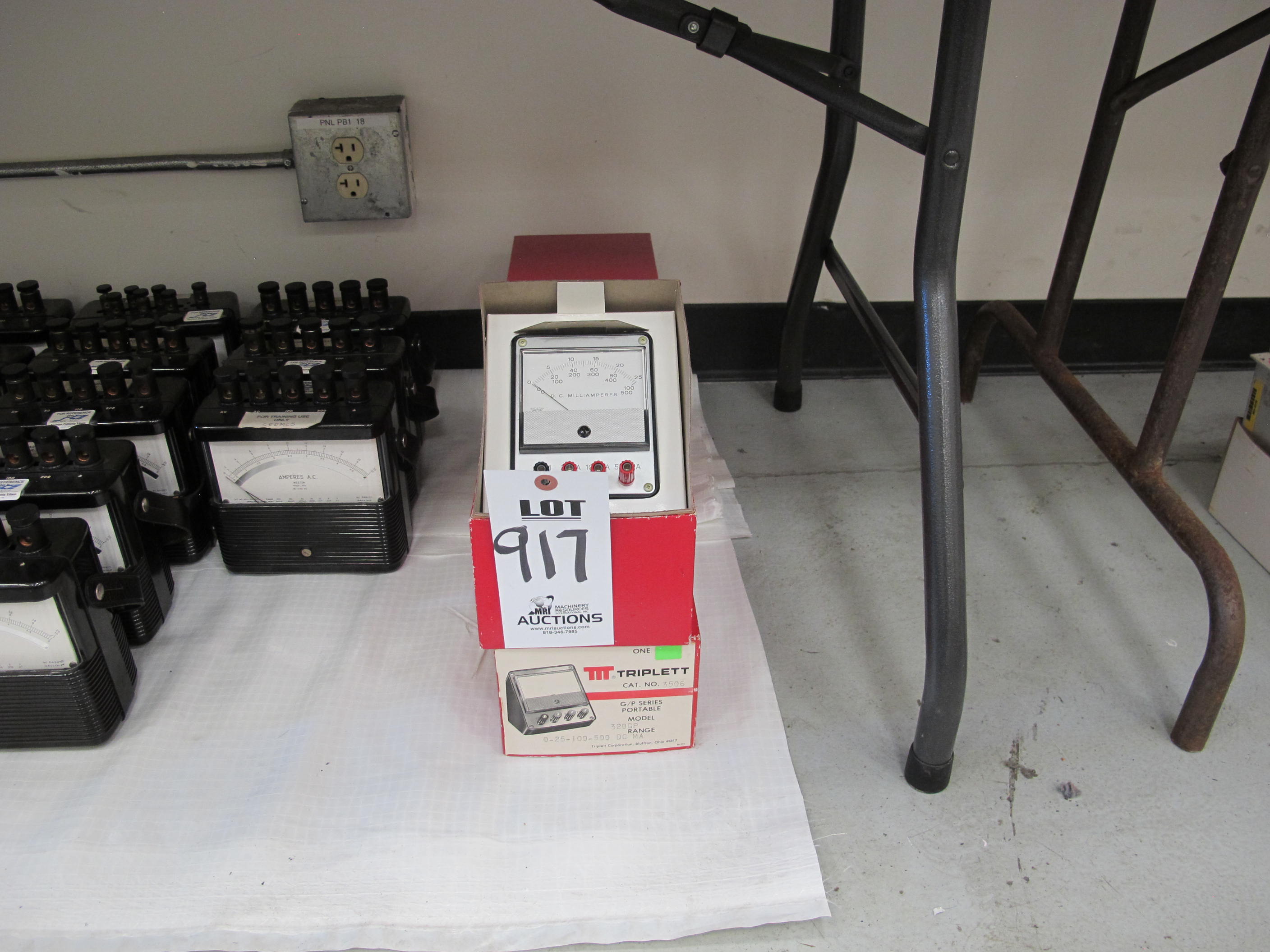 LOT ASSORTED PYROMETER & RADIOMETERS (G-49) LOADING & HANDLING FEE $5-