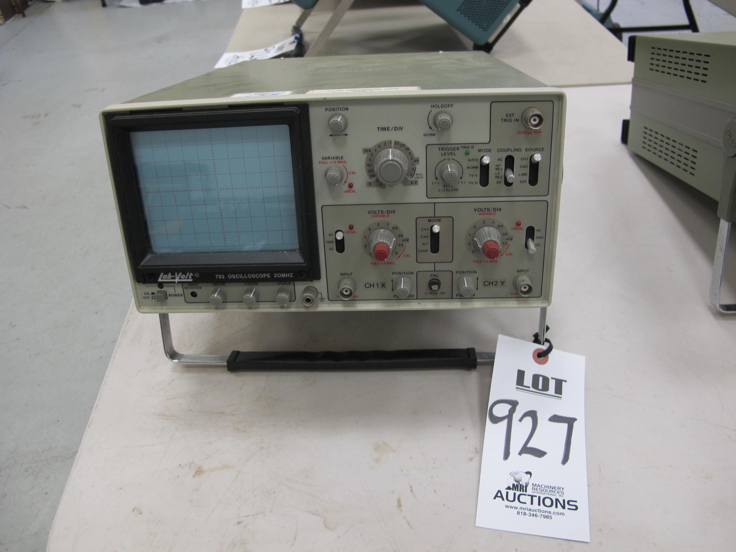 TEKTRONIX MODEL 2430A DIGITAL OSCILLOSCOPE (G-49) LOADING & HANDLING FEE $5-