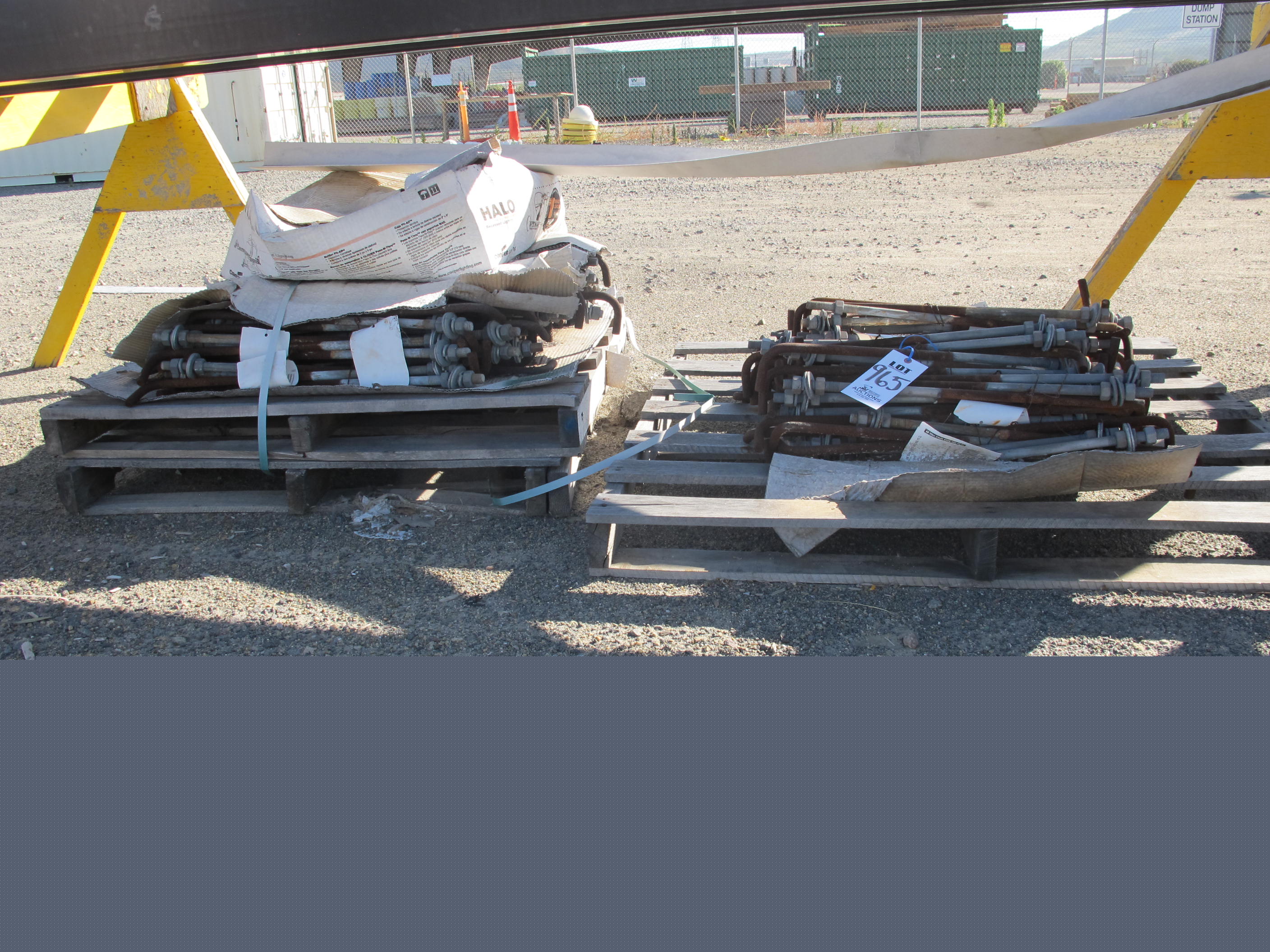 8' X 8' X 20' STORAGE CONTAINER W/ CONTENTS (WH LOT) LOADING & HANDLING FEE $175-