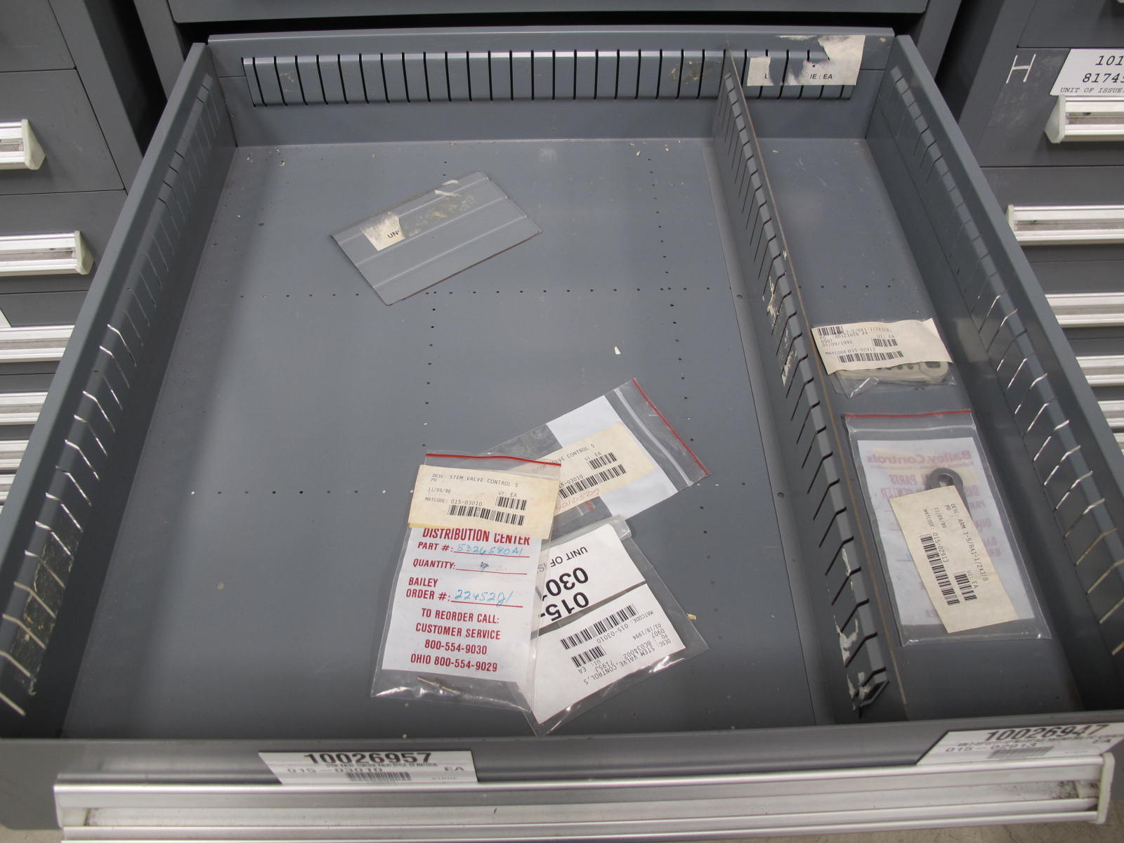 STANLEY VIDMAR CABINET, 8 DRAWER, TO INCLUDE: AIR FILTERS, RELAYS, CONNECTORS. LOCATED AT W-44. LOADING AND HANDLING FEE $25-351