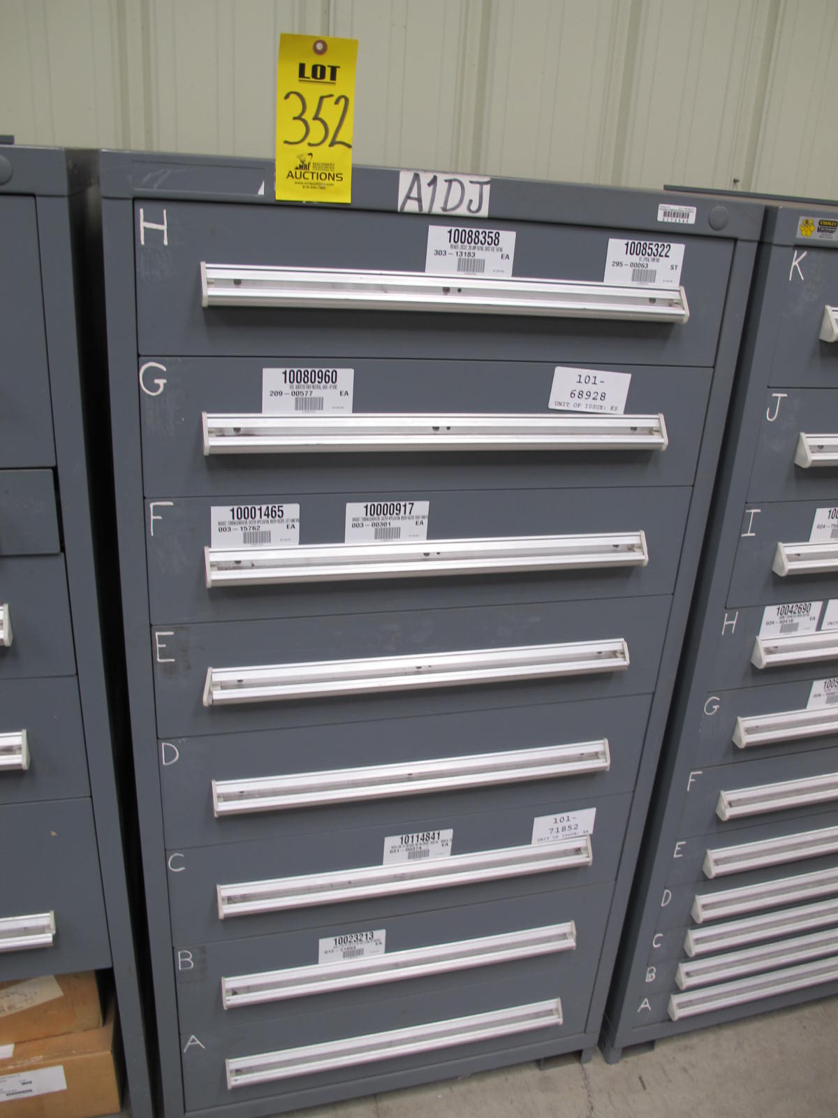 STANLEY VIDMAR CABINET, 8 DRAWER, TO INCLUDE: BRACKETS, SPACERS, FILTERS. LOCATED AT W-44. LOADING AND HANDLING FEE $25-352