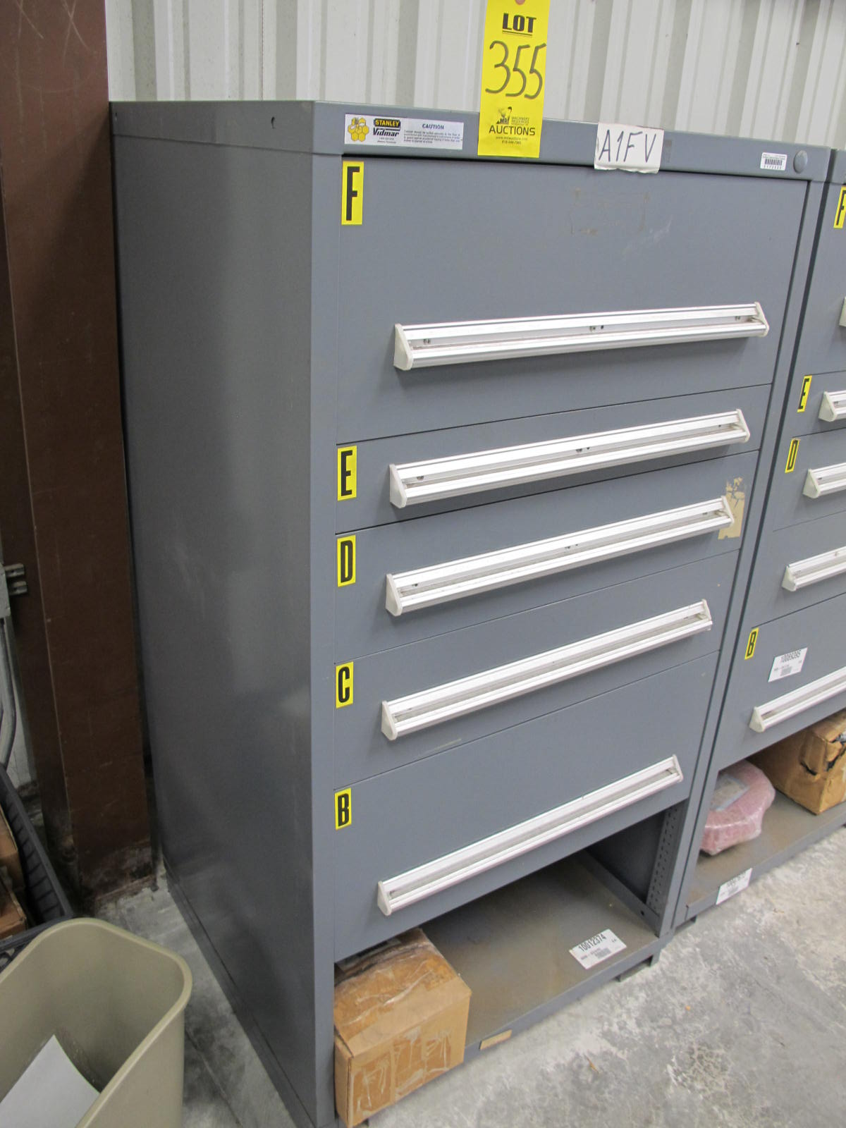 STANLEY VIDMAR CABINET, 5 DRAWER, TO INCLUDE: BALL VALVES, COUPLINGS, FLANGES, RELIEF VALVES, VALVE SPINDLES, PRINTED CIRCUIT BOARDS. LOCATED AT W-44. LOADING AND HANDLING FEE $25-355
