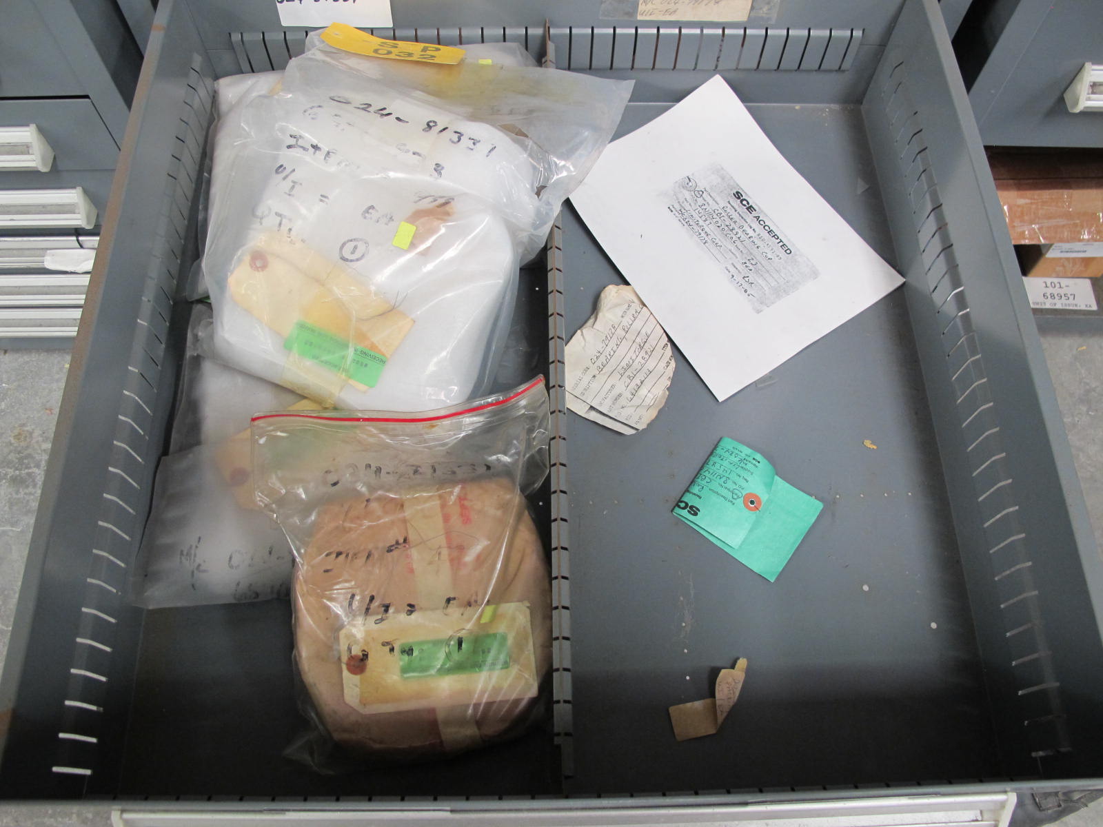 STANLEY VIDMAR CABINET, 5 DRAWER, TO INCLUDE: SIGNAL CONVERTERS, DIAPHRAGMS, WORM GEARS, FUSE BLOCKS, . LOCATED AT W-44. LOADING AND HANDLING FEE $25-357