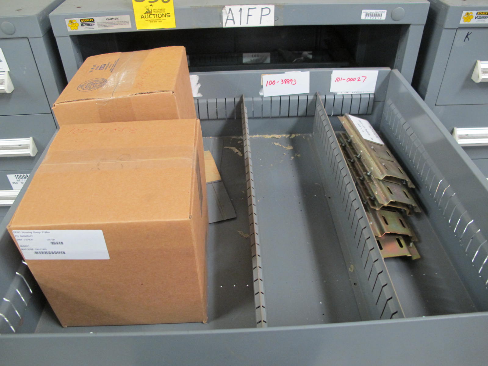 STANLEY VIDMAR CABINET, 5 DRAWER, TO INCLUDE: HOUSING PUMPS, BODY CONDUIT, DISCONNECT SWITCHES, CAPACITORS, GREASE FITTINGS,. LOCATED AT W-44. LOADING AND HANDLING FEE $25-358