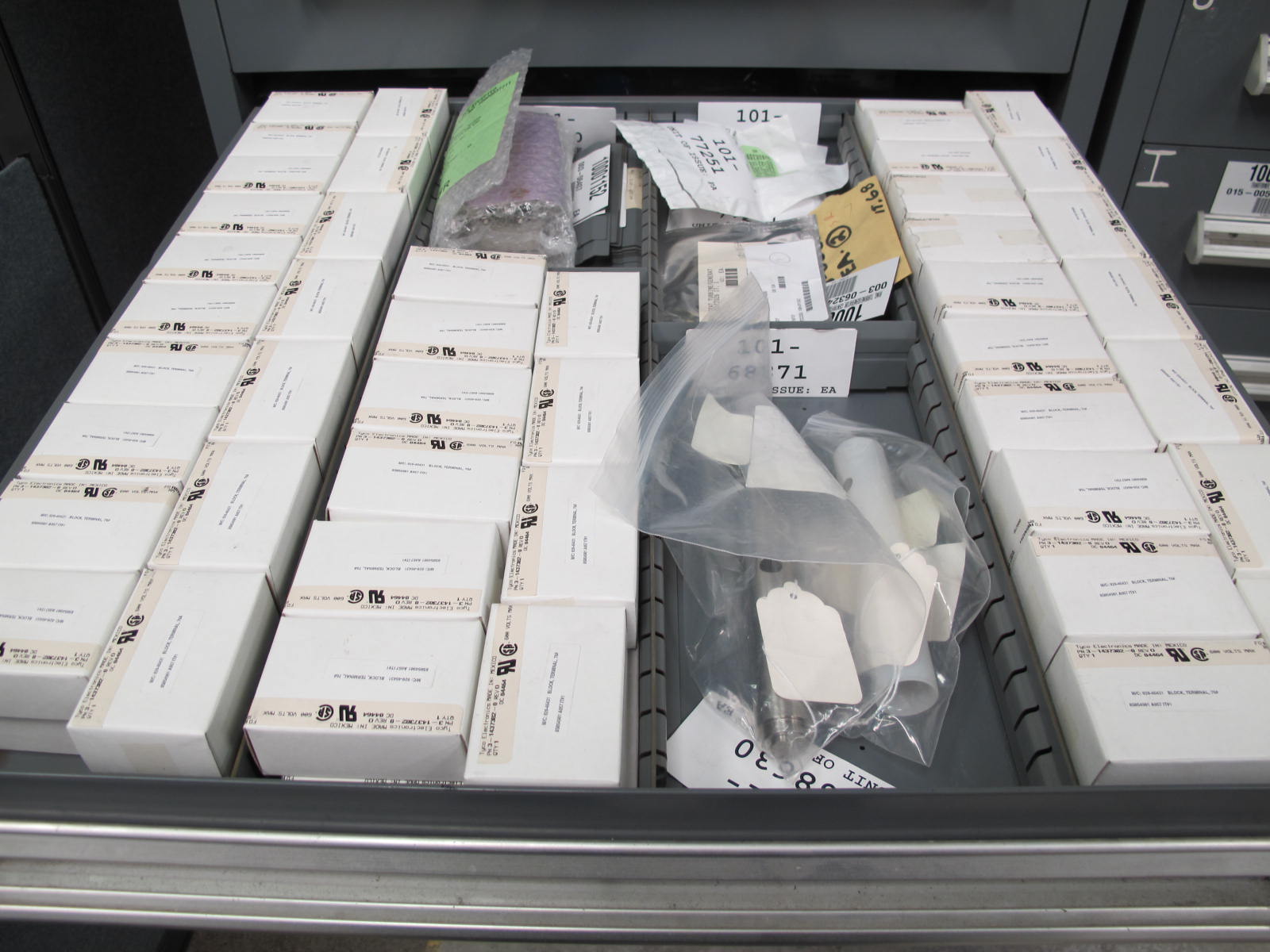 STANLEY VIDMAR CABINET, 5 DRAWER, TO INCLUDE: SWITCH ASSEMBLY, TERMINAL BLOCK, CAPACITORS, ANCHORS, COMPRESSION RINGS. LOCATED AT W-44. LOADING AND HANDLING FEE $25-361