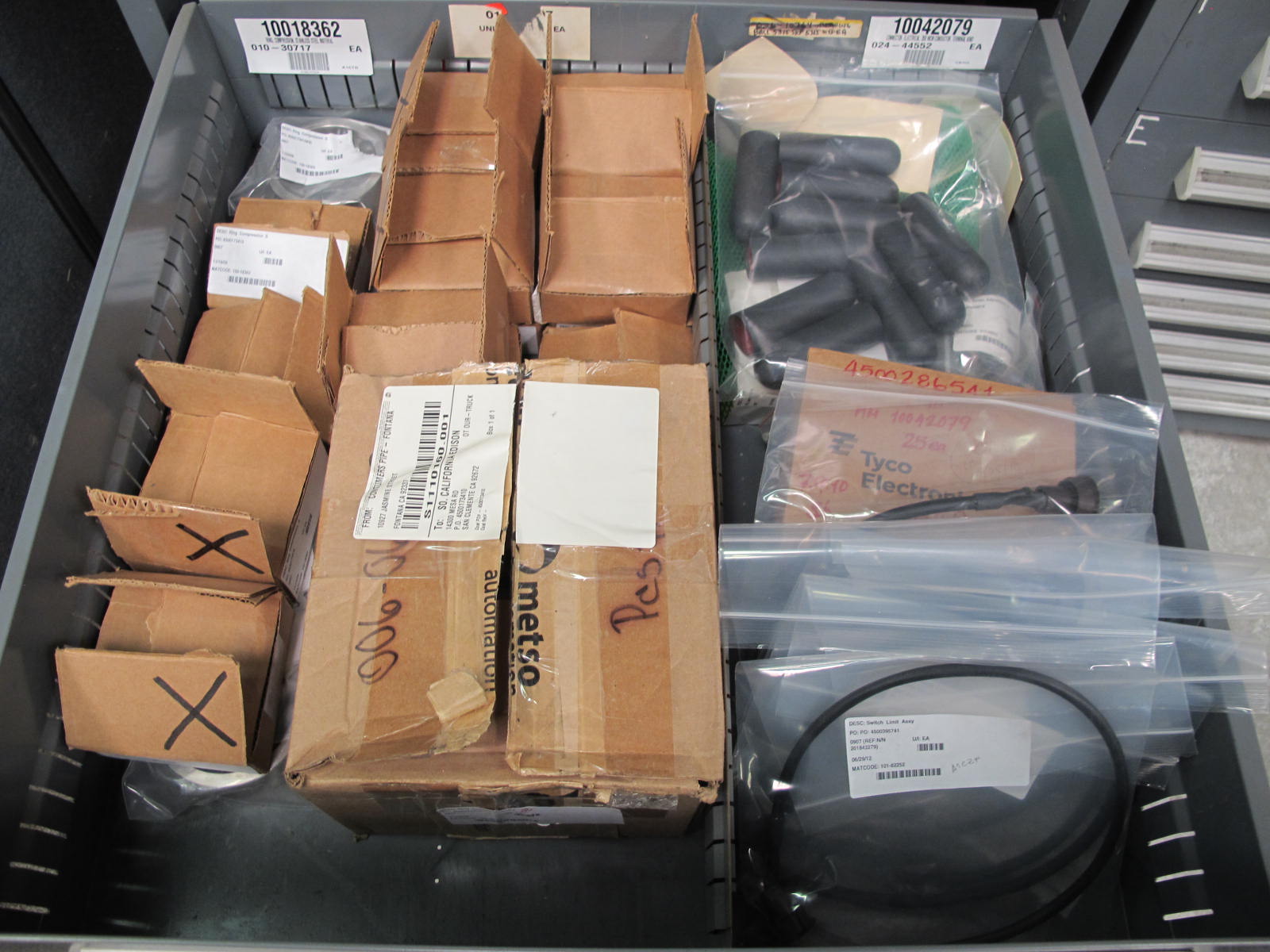 STANLEY VIDMAR CABINET, 5 DRAWER, TO INCLUDE: SWITCH ASSEMBLY, TERMINAL BLOCK, CAPACITORS, ANCHORS, COMPRESSION RINGS. LOCATED AT W-44. LOADING AND HANDLING FEE $25-361