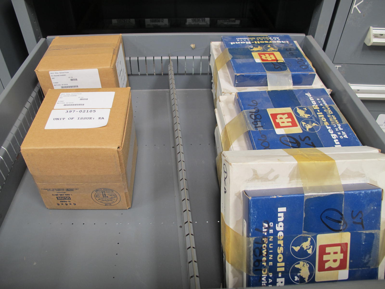 STANLEY VIDMAR CABINET, 5 DRAWER, TO INCLUDE: RELAYS, CONTACT BLOCKS, AIR COMPRESSOR PARTS, RELIEF VALVE. LOCATED AT W-44. LOADING AND HANDLING FEE $25-365