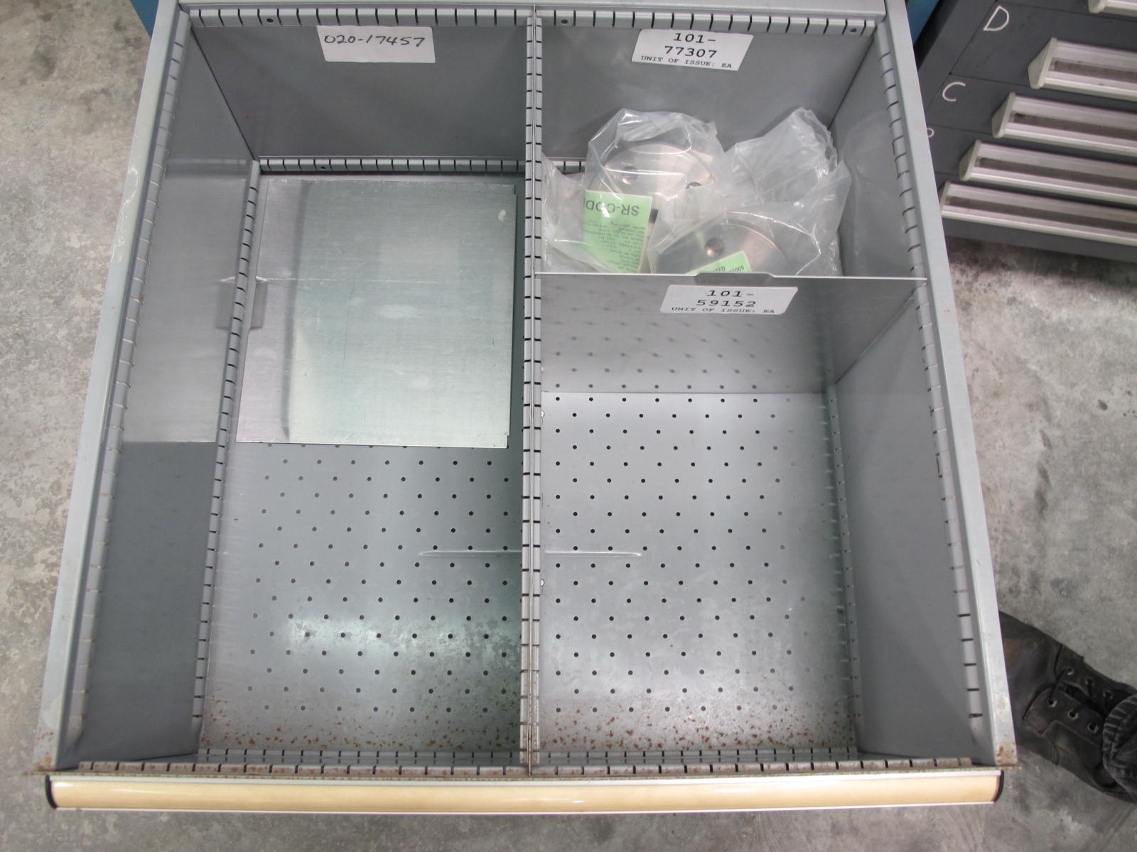 LISTA CABINET, 10 DRAWER, TO INCLUDE: RELAYS, CIRCUITS, REDUCERS, COCK VALVE, COUPLINGS, ELECTRICAL CONDUCTORS. LOCATED AT W-44. LOADING AND HANDLING FEE $25-369