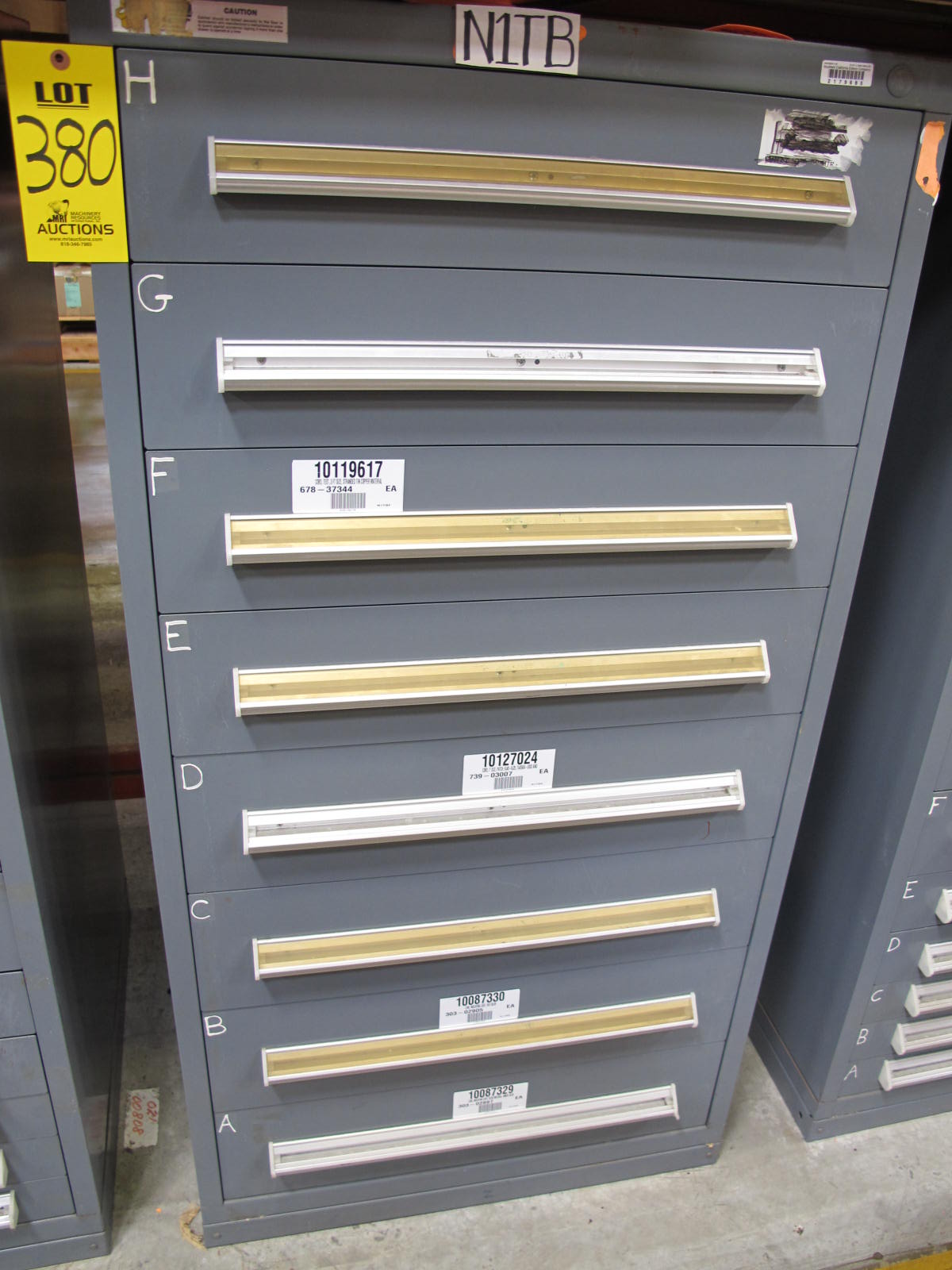 STANLEY VIDMAR CABINET, 8 DRAWER, TO INCLUDE: LIGHT BULBS, SWITCHES, PLUGS, RADIO ANTENNAS, CONTACT BLOCKS, CIRCUITS, SURGE PROTECTORS, SOCKETS, CORDS. LOCATED AT W-50 . LOADING AND HANDLING FEE $25-380
