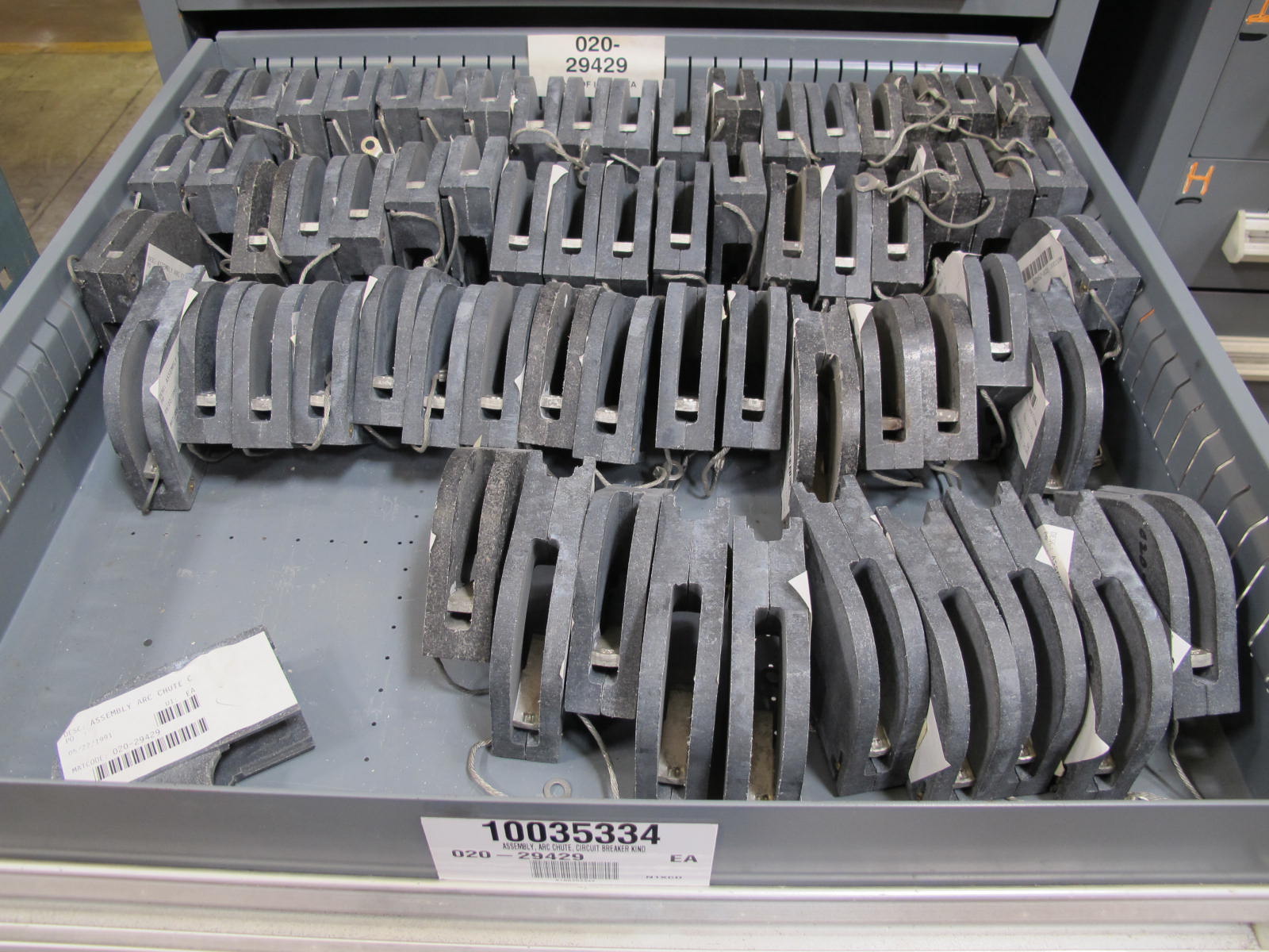 STANLEY VIDMAR CABINET, 5 DRAWER, TO INCLUDE: ELBOWS, ANCHORS, PINION GEARS, ARC CHUTES, ELECTRONIC BALANCES, STRAINERS. LOCATED AT W-50 . LOADING AND HANDLING FEE $25-386