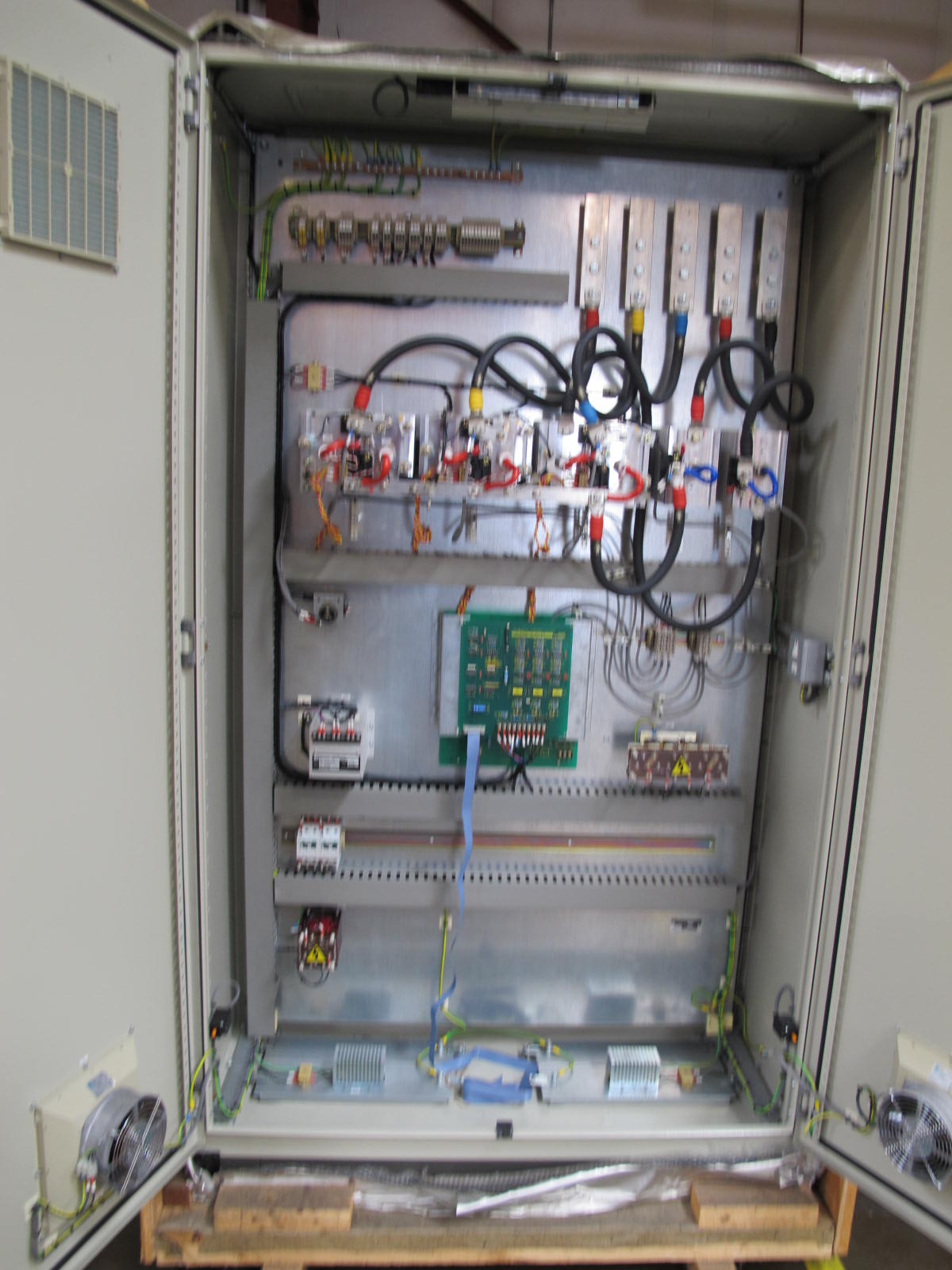 ALSTOM GENERATOR, ELECTRIC TYPE, STAND-BY, TURBINE KIND. PURCHASED ON PO 8H031003, REF AR 040801830. LOCATED AT W-50. LOADING AND HANDLING FEE $25-395