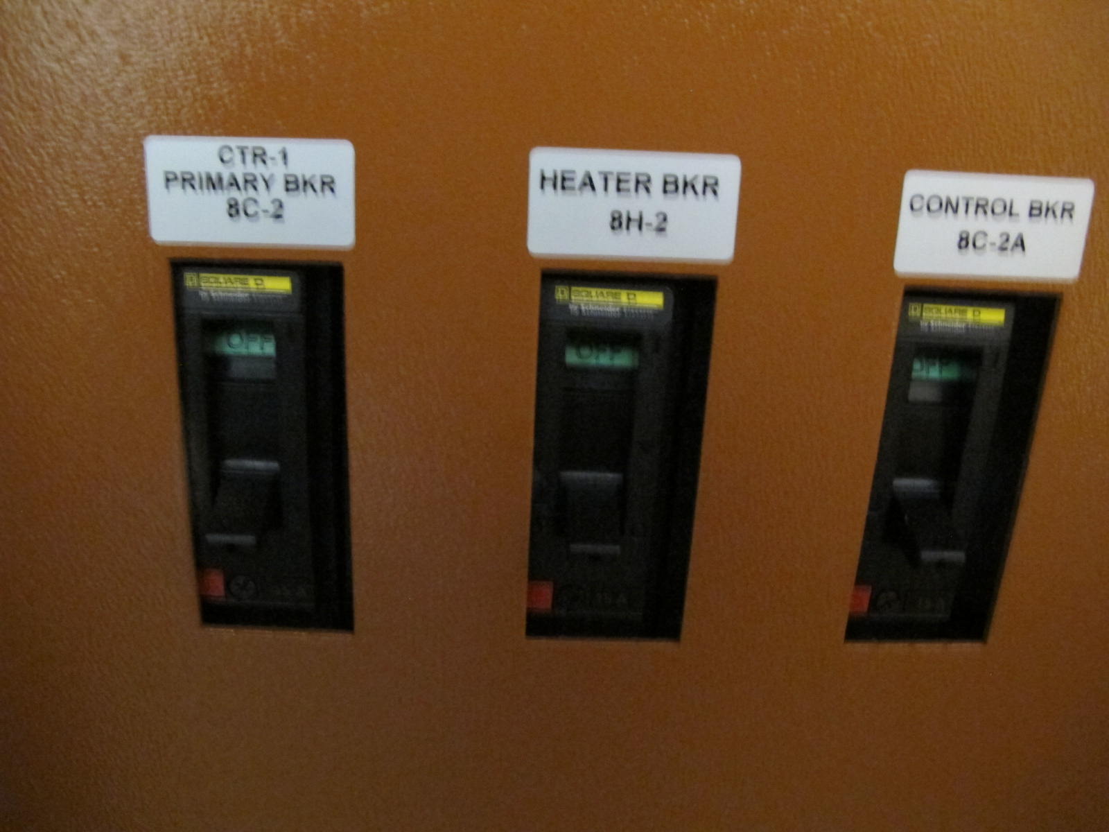 (2) ESSMETRON TRANSFORMER CONTROL CABINETS W/ PRIMARY HEATER AND CONTROL BREAKERS. LOCATED AT W-50 . LOADING AND HANDLING FEE $25-397