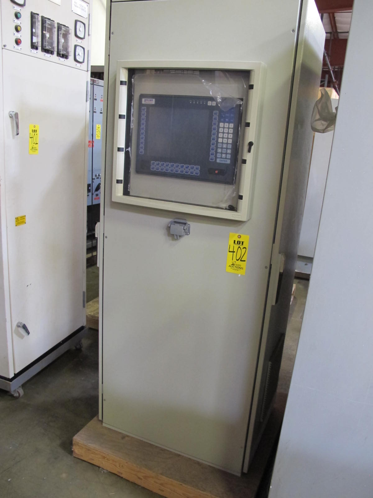 TRICONEX CONTROL CABINET W/ XYCOM AUTOMATION PRO FACE DIGITAL READOUT CONTROL. LOCATED AT W-50 . LOADING AND HANDLING FEE $25-402