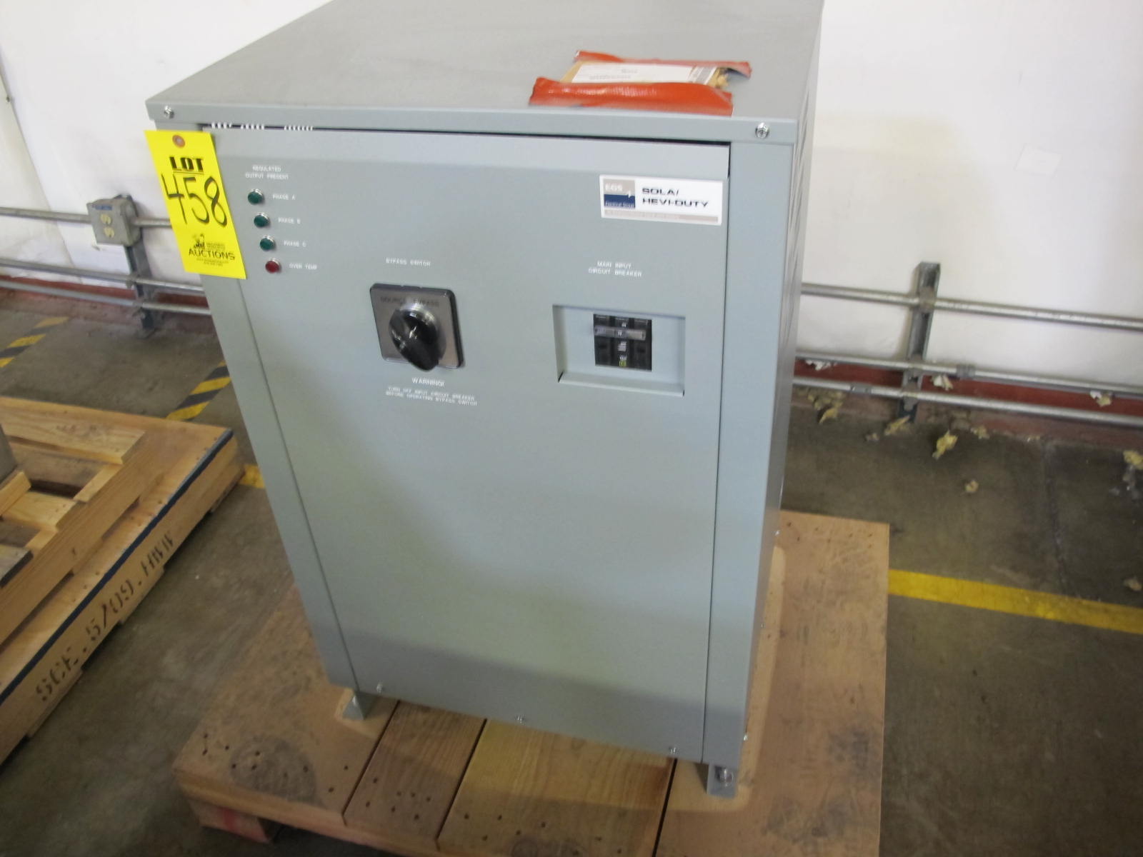 EGS REGULATOR, VOLTAGE TYPE, 208Y/120 AC VOLTS, 30 KVA, 3 PHASE. CONSTANT. LOCATED AT W-50 . LOADING AND HANDLING FEE $25-458