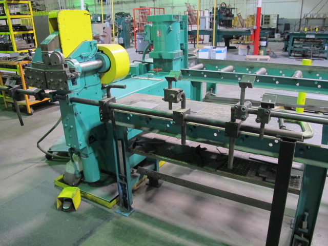PINES VERTICAL TUBE BENDER, MODEL 5T, BENDING CAPACITY: 1" X .065", 5/8" ROUND BAR, 100 DEGREES MAX. ANGLE, DIGITAL DIAL-A-BEND CONTROL, S/N 34592-10